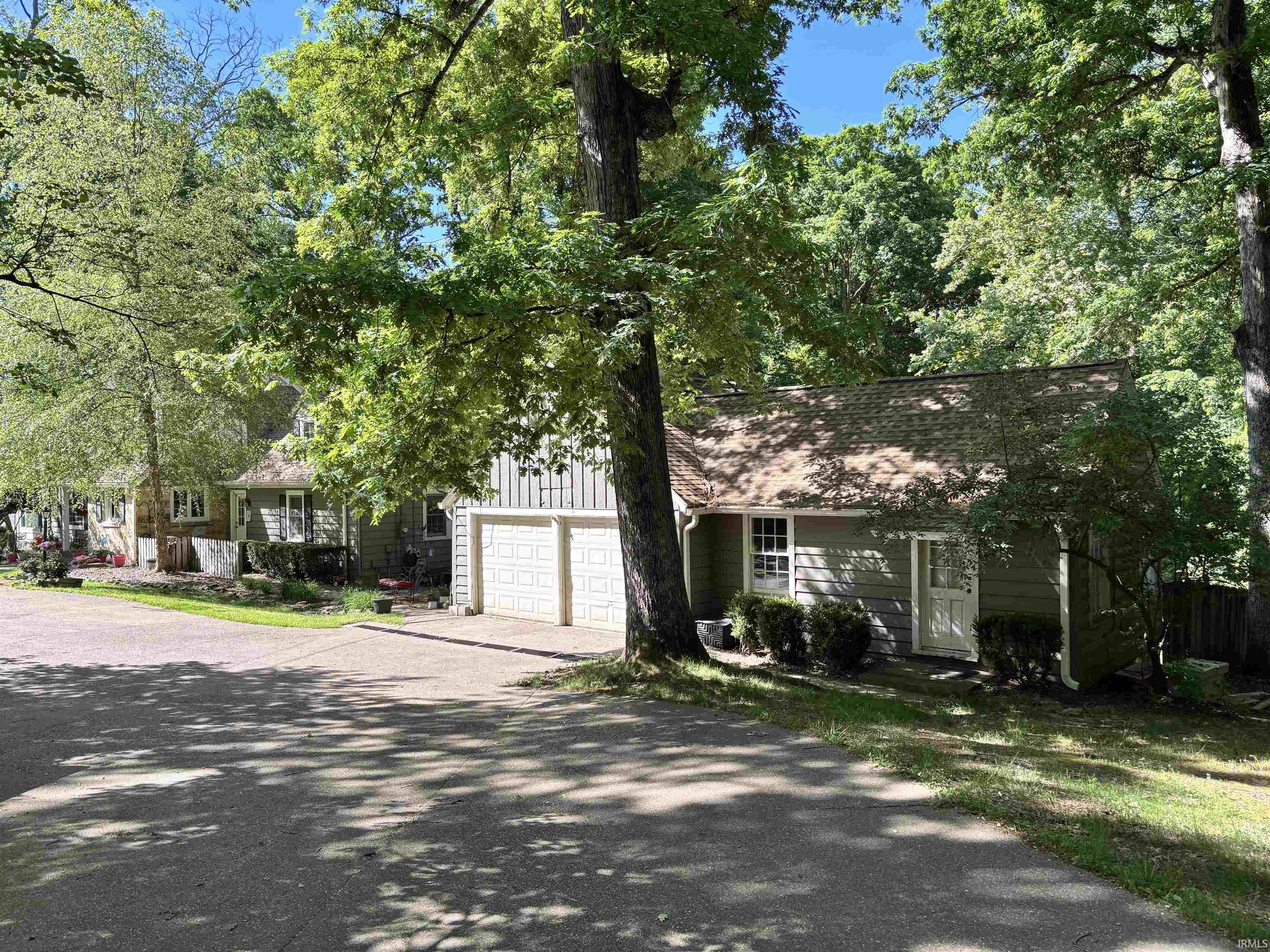 4th image of 10306 Browning Rd, Evansville, IN 47725 | MLS# 202618118