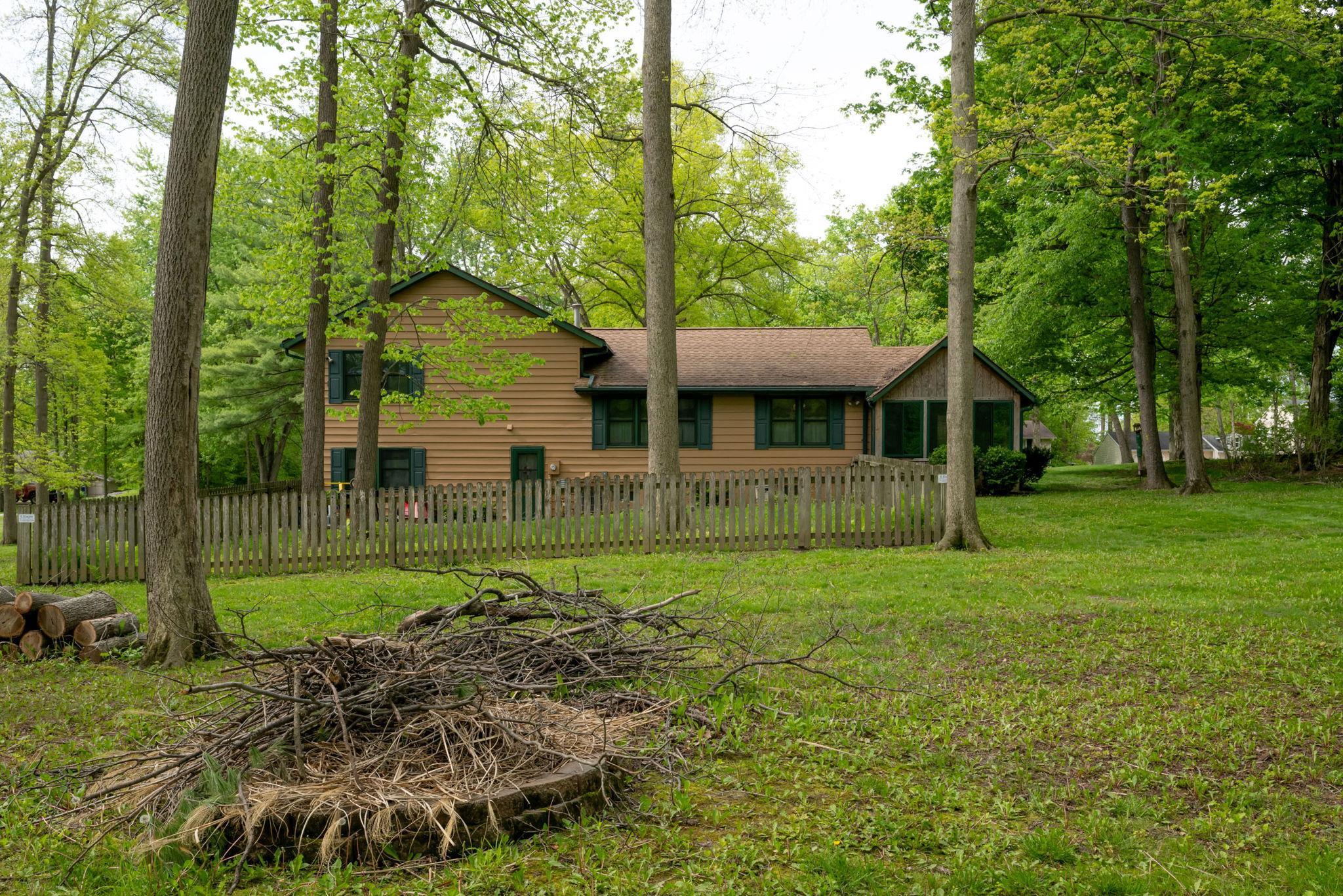 Photo 32 of 1287 E Greenbriar Drive