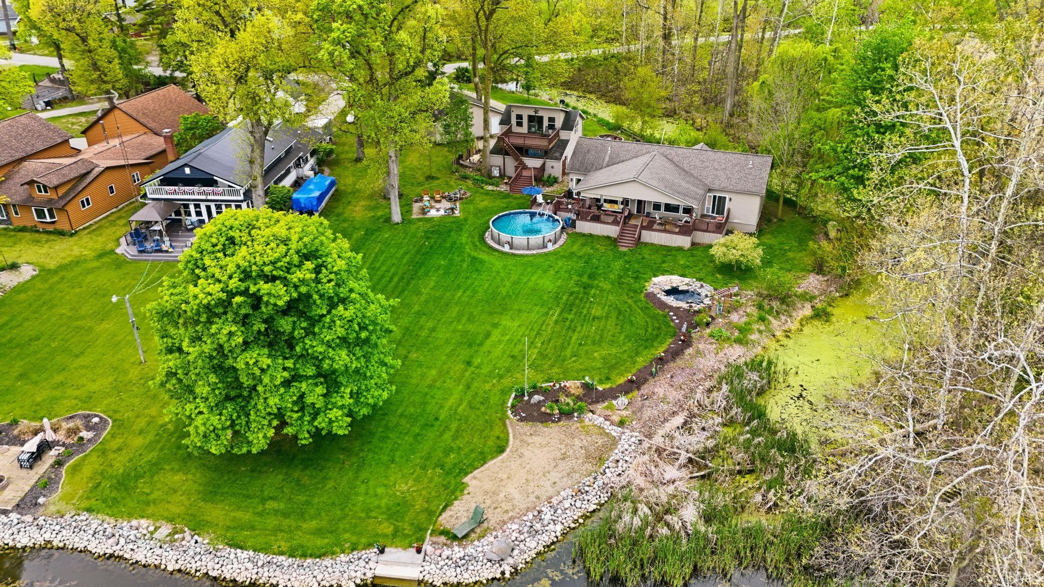 2nd image of 10105 N Eagle Island Rd, Rome City, IN 46784 | MLS# 202618240