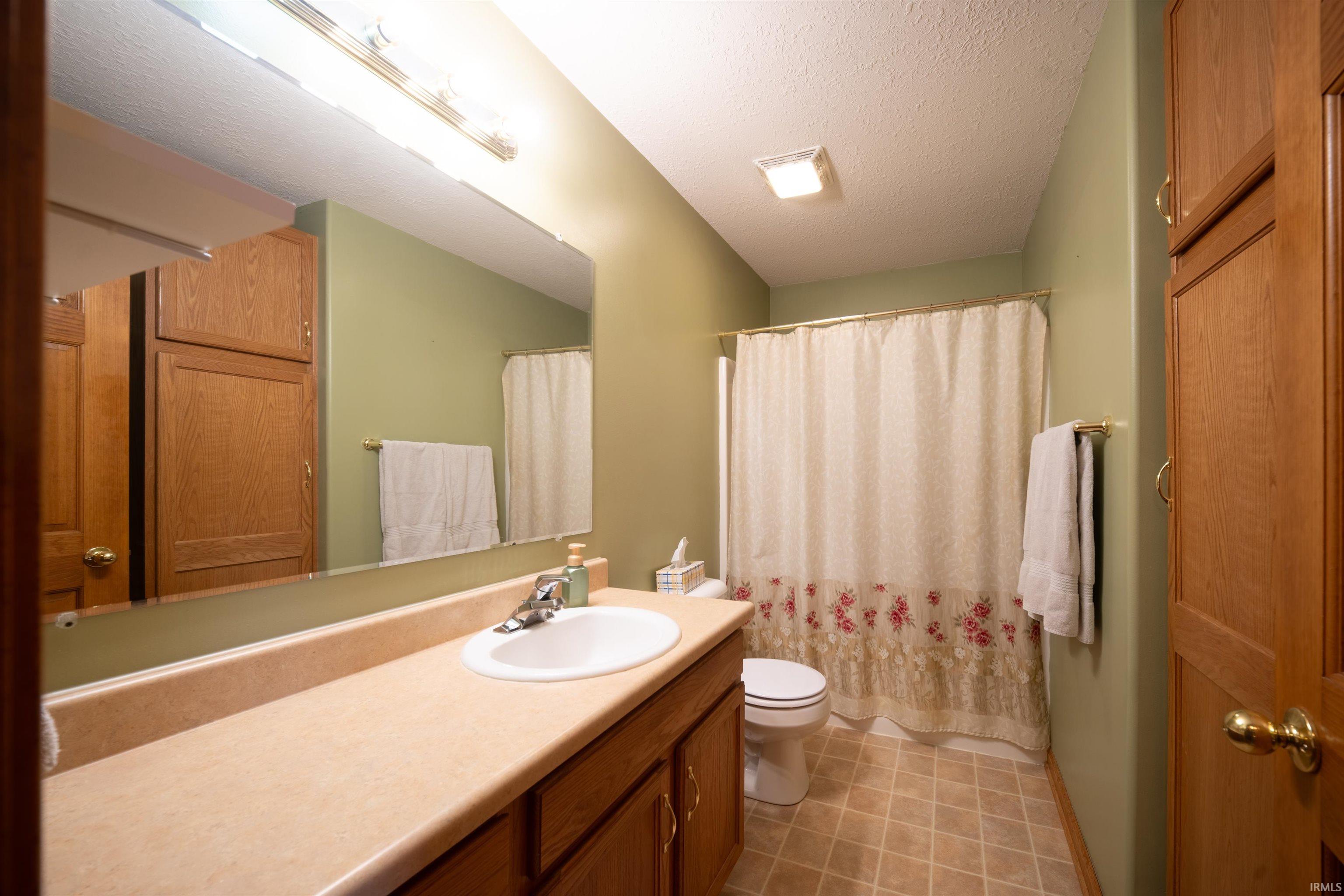 Photo 16 of 9418 Greyhawk Drive