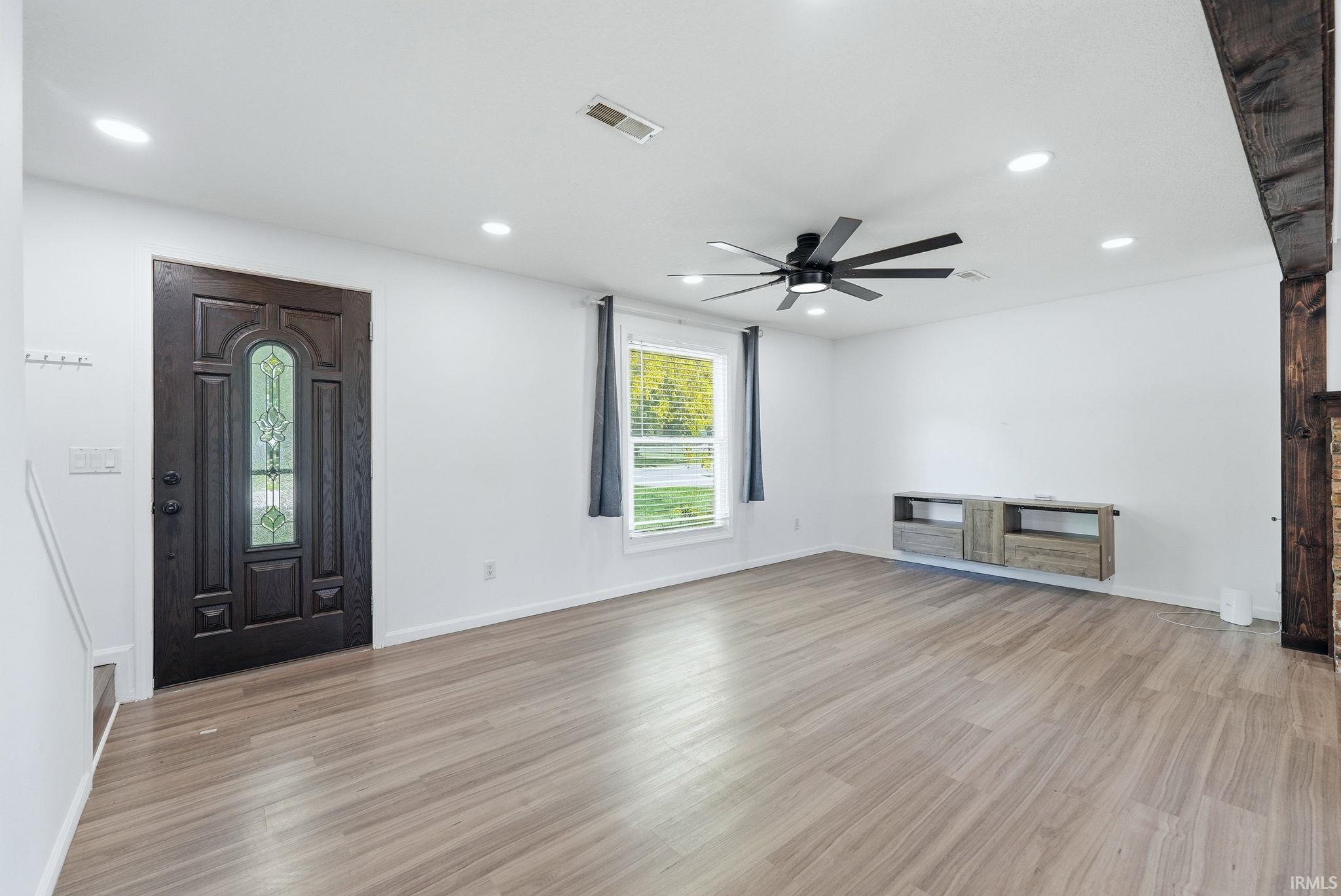 Photo 5 of 6609 Salge Drive