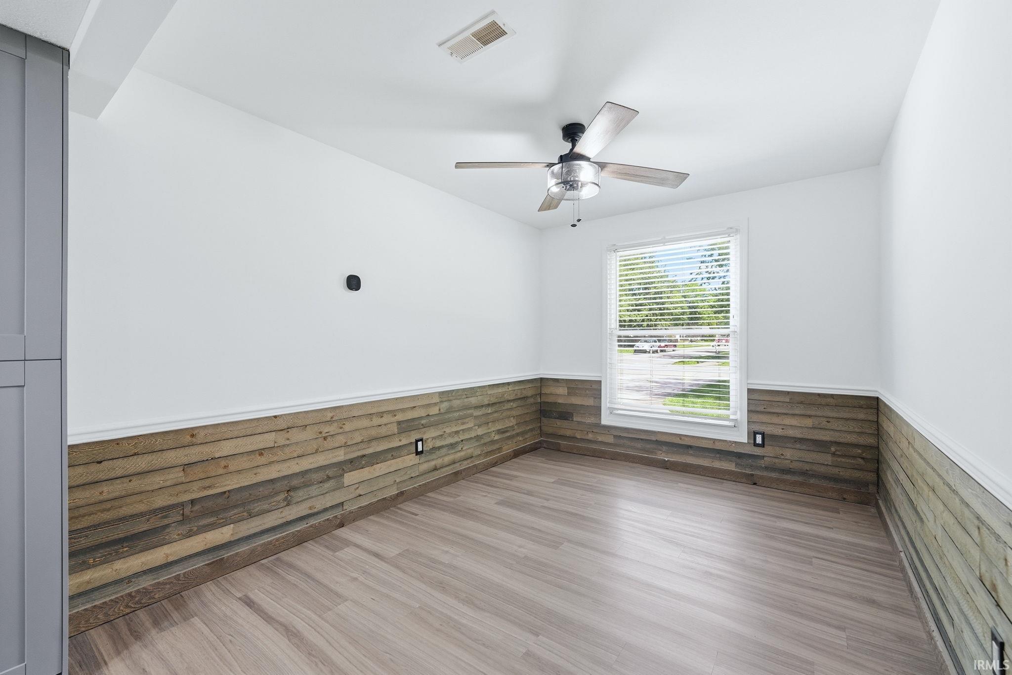 Photo 9 of 6609 Salge Drive