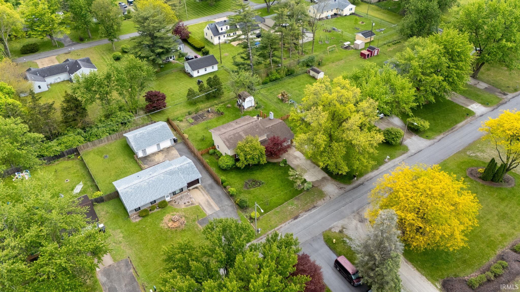 Photo 30 of 5323 Fernwood Avenue