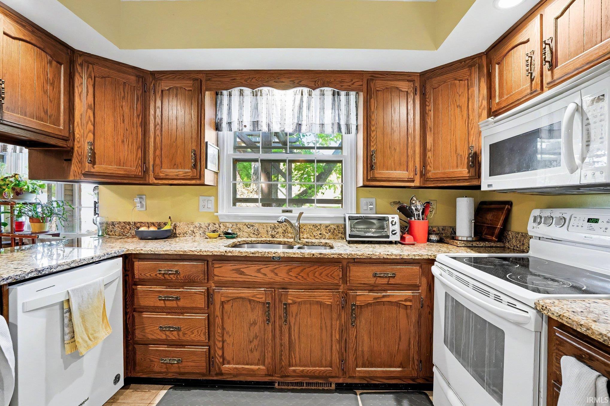 Photo 11 of 745 Heritage Lane