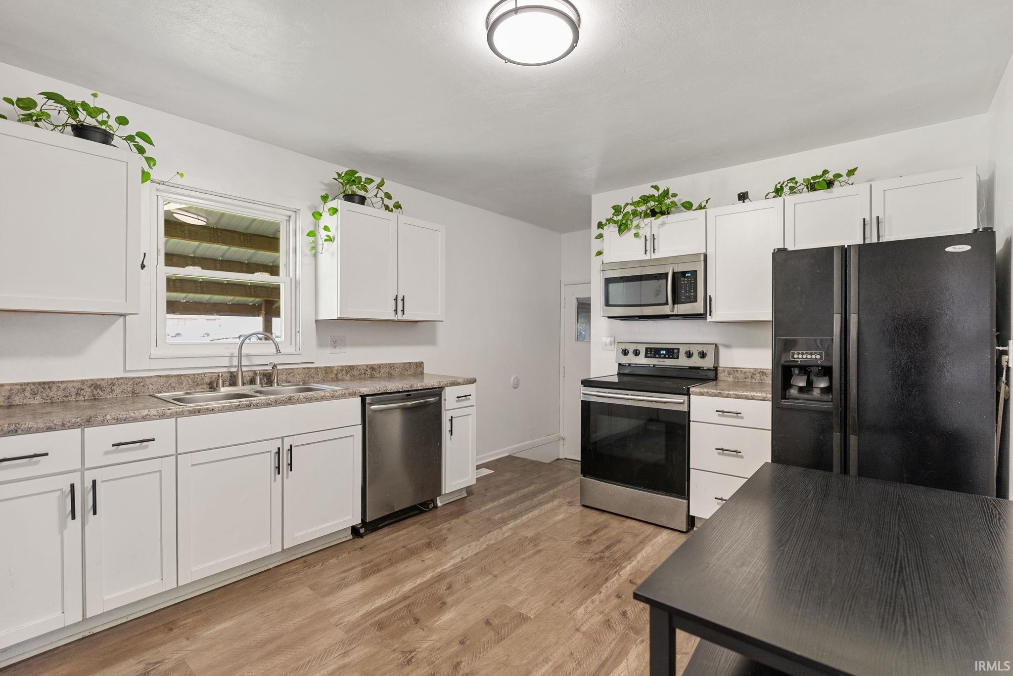 Photo 11 of 6717 Beaty Avenue