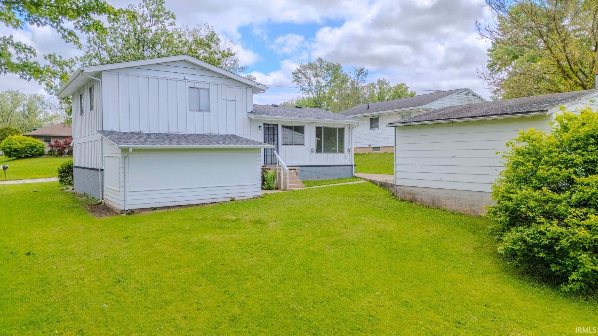 Photo 5 of 642 Fairway Drive