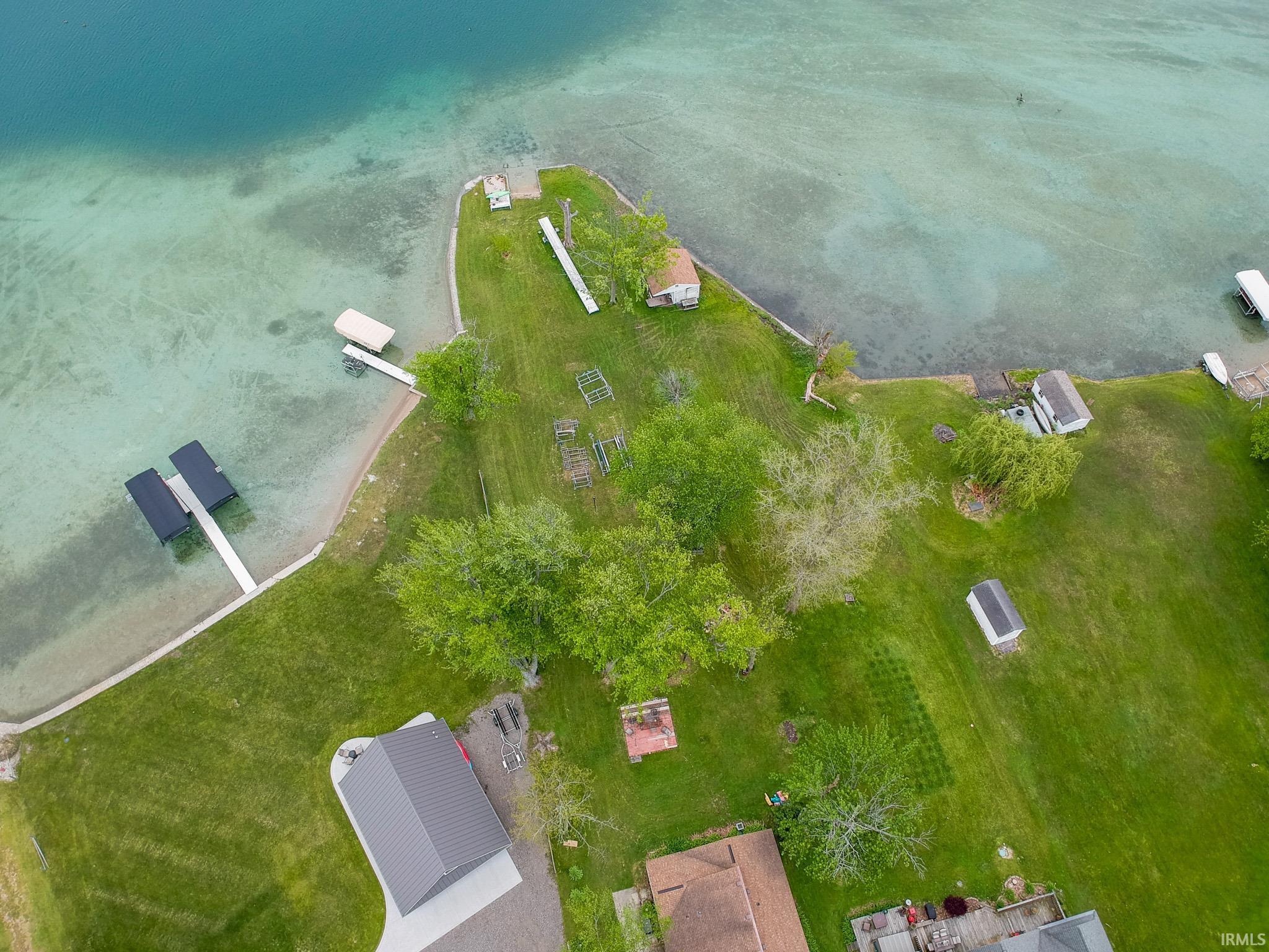 Expansive waterfront property featuring direct access to clear water