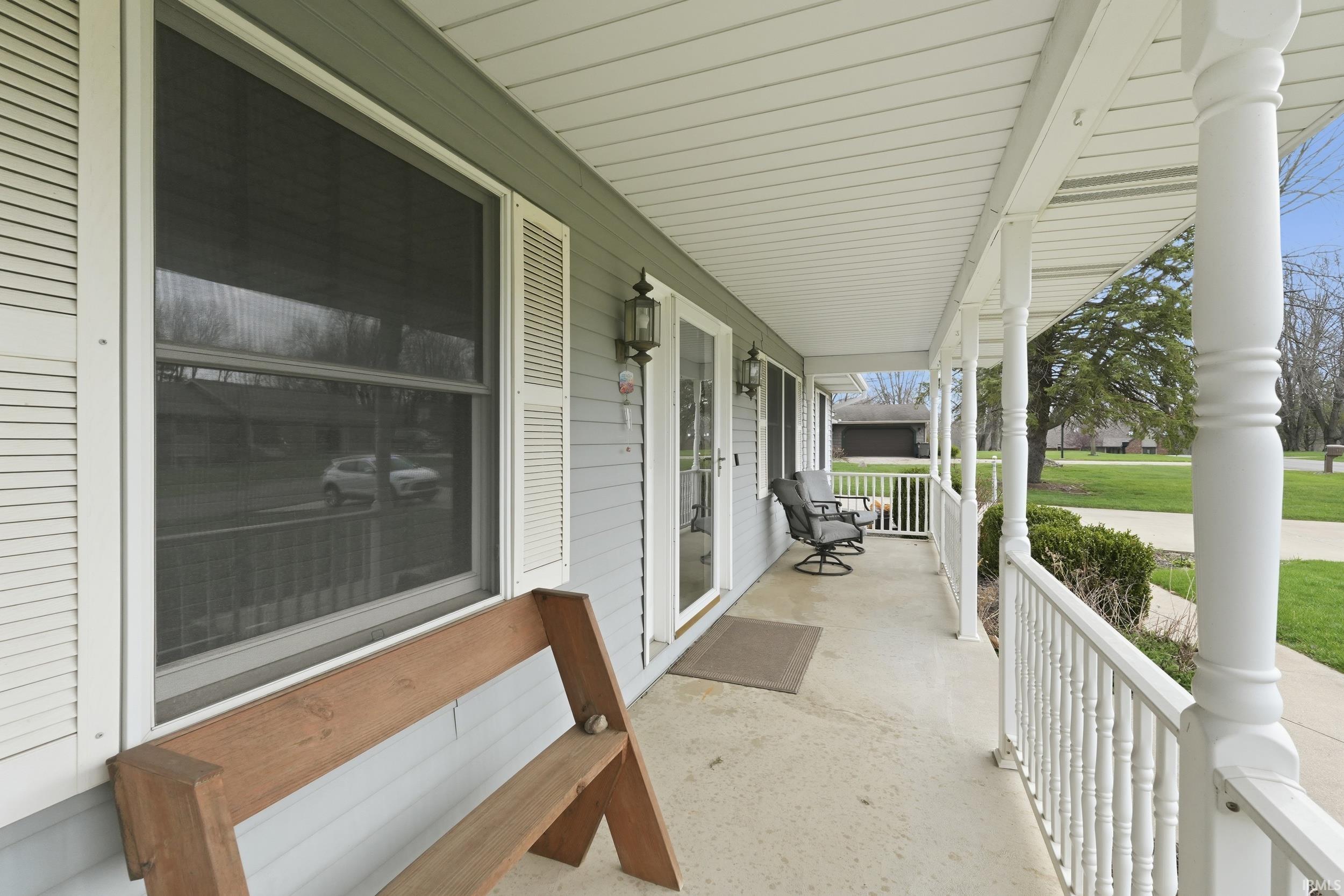View of front covered porch