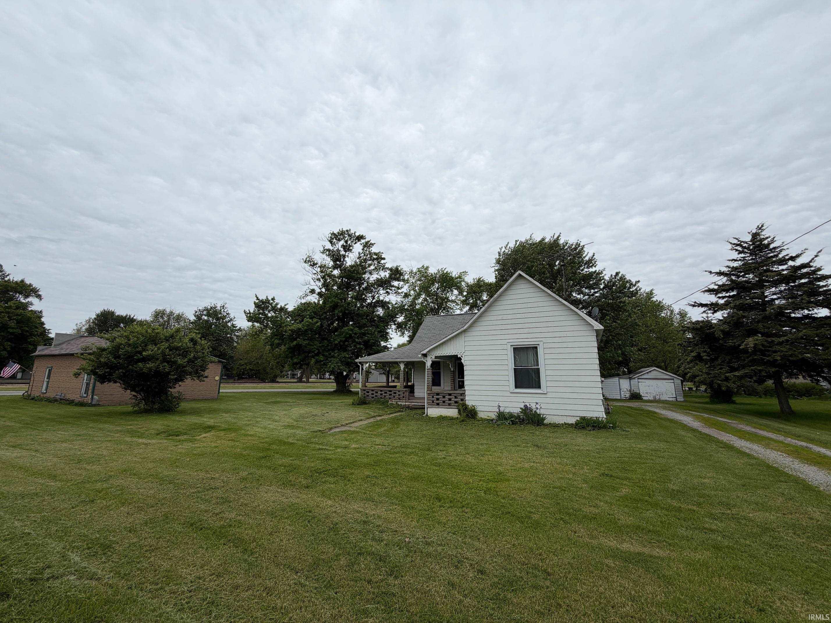 Homes for sale in Templeton, IN | 6414 S 600 E, Templeton, IN 47986 | MLS# 202618935