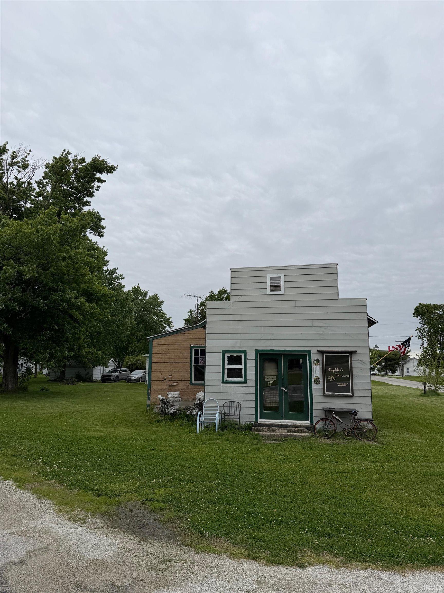 Homes for sale in Templeton, IN | 6414 S 600 E, Templeton, IN 47986 | MLS# 202618935