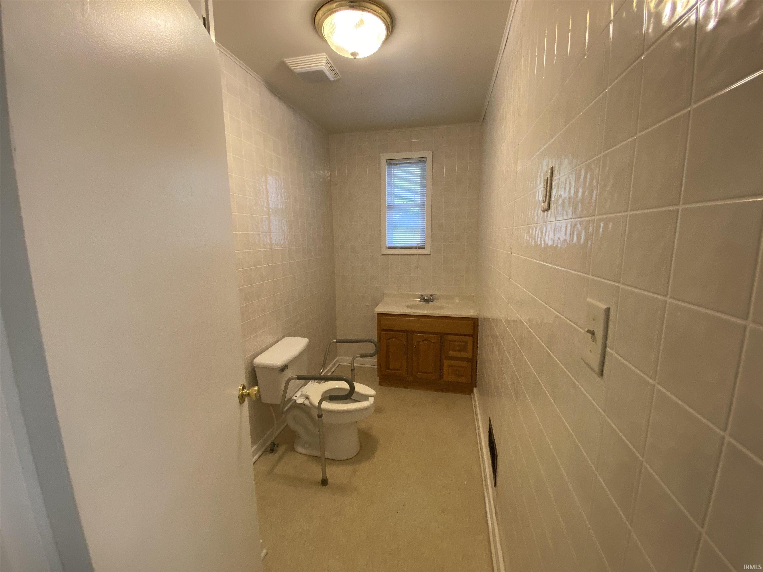 Photo 9 of 413 S Scott Street
