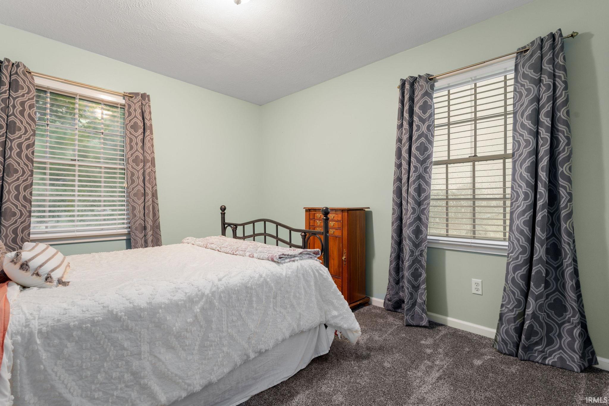 Photo 16 of 18991 Meadowflower Drive