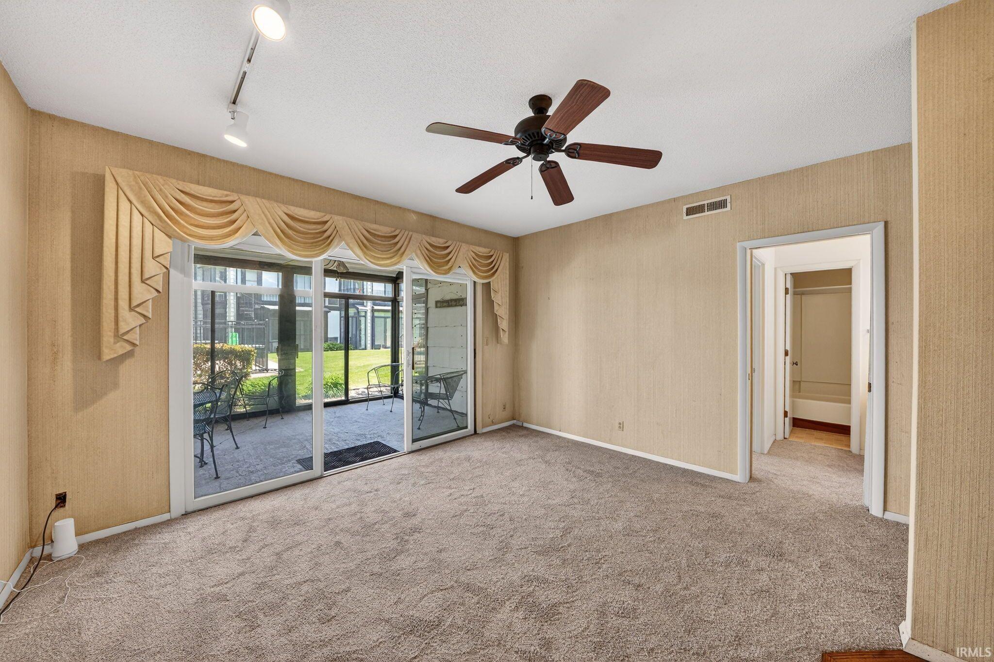 Photo 12 of 3586 E. Forest Glen Ave. (Unit 5)