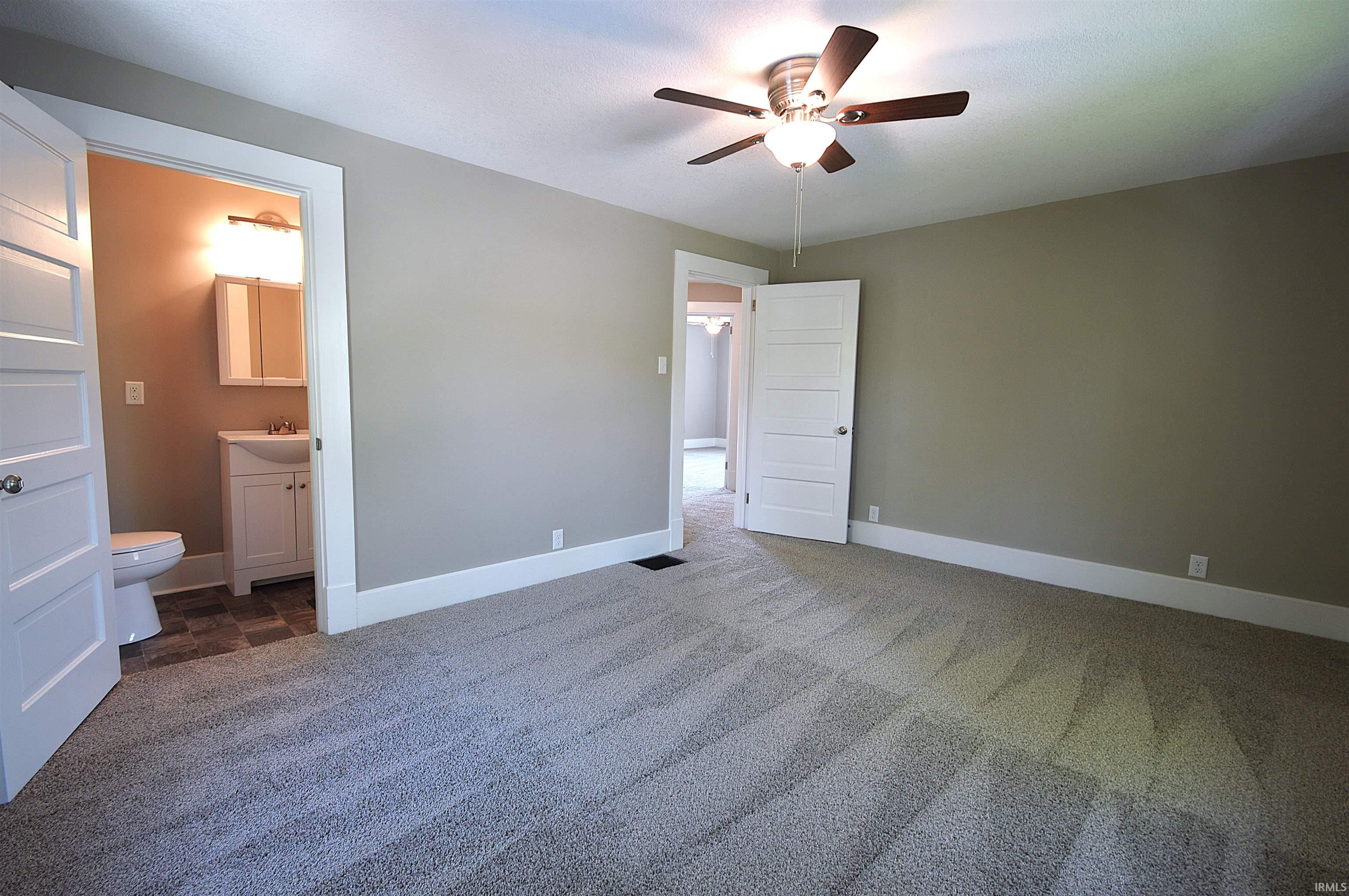 Photo 14 of 710 W Park Drive