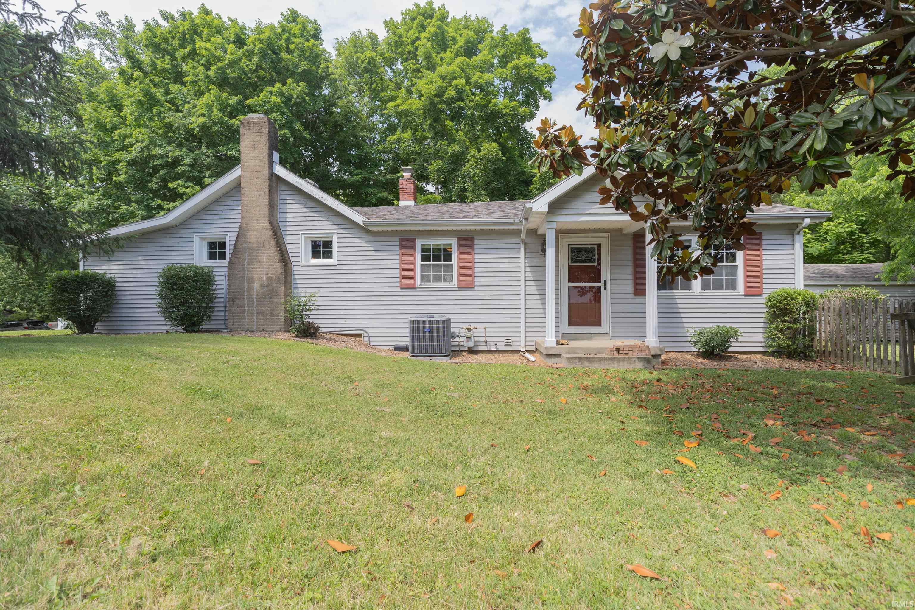 Homes for sale in Newburgh, IN | 10000 Lockwood Ln, Newburgh, IN 47630 | MLS# 202619264