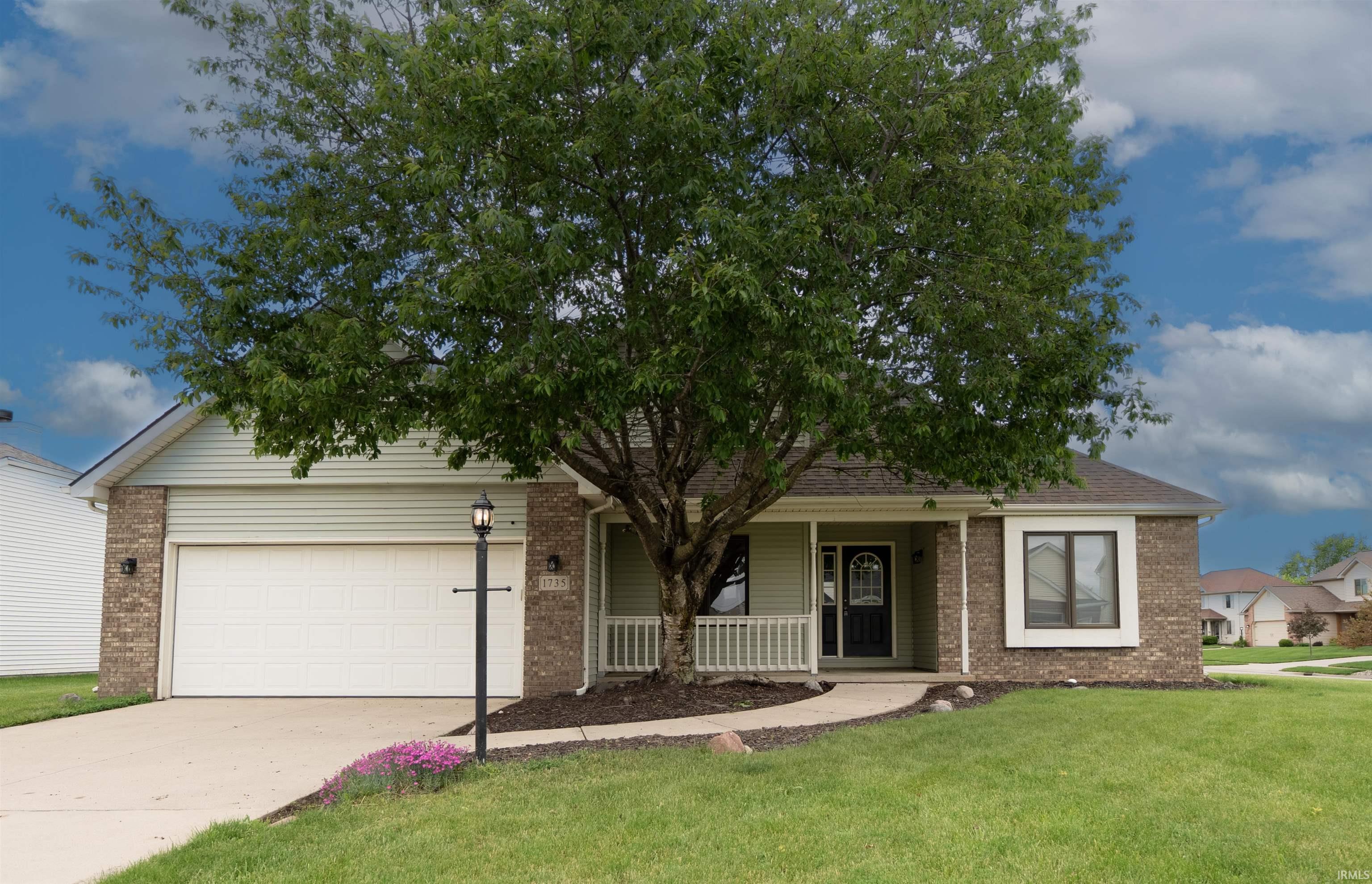 Photo 0 of 1735 Greythorn Drive