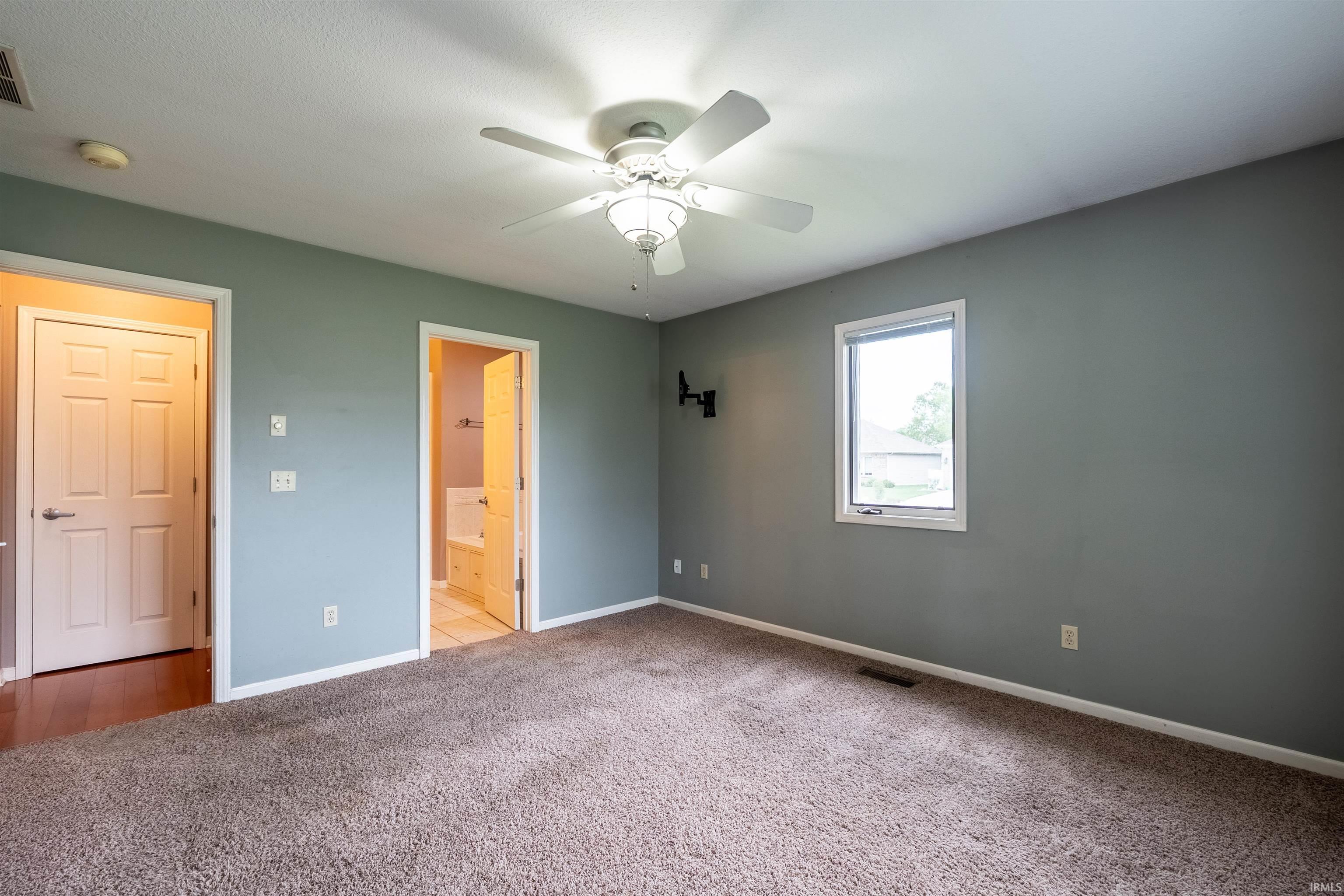Photo 19 of 1735 Greythorn Drive