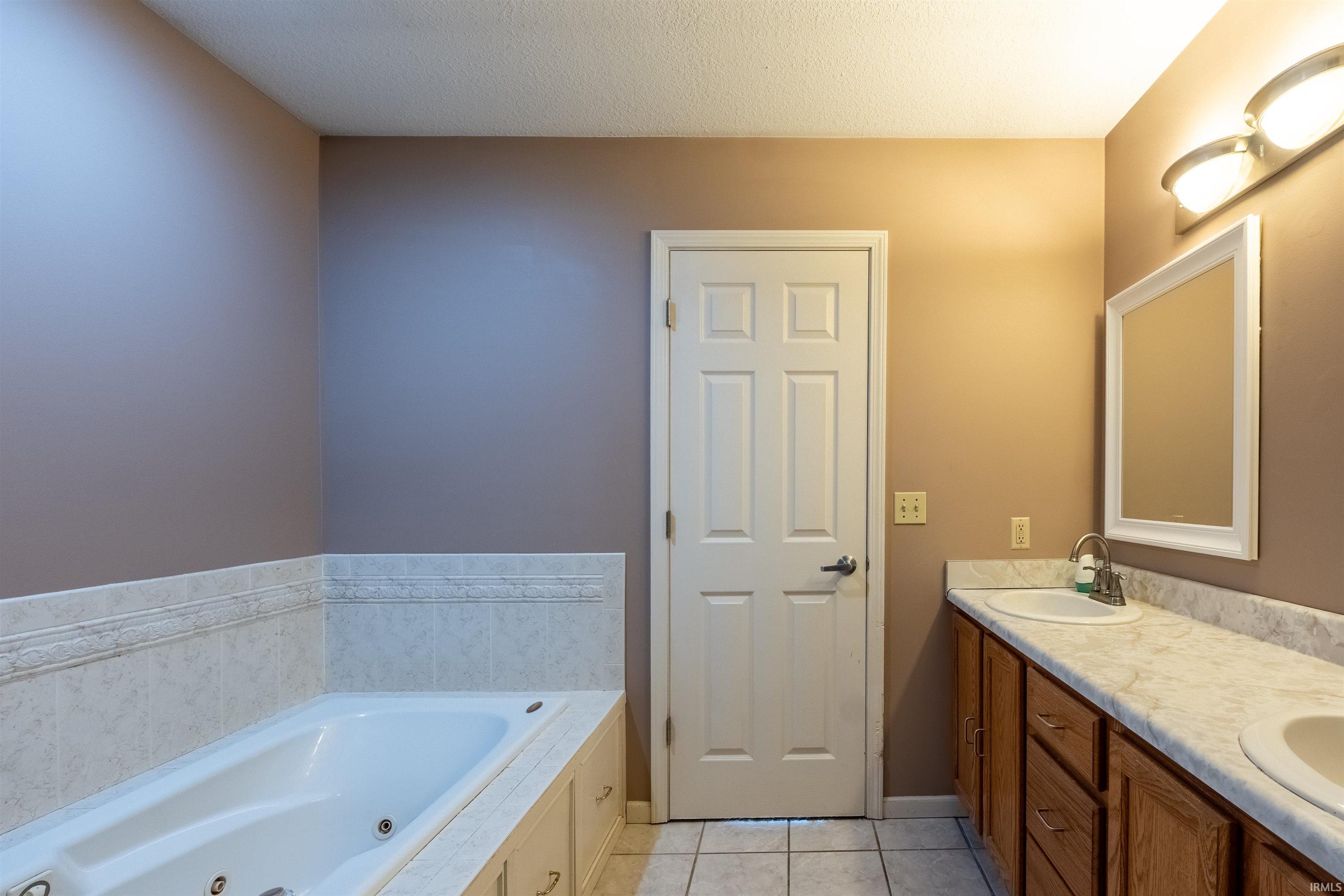 Photo 22 of 1735 Greythorn Drive