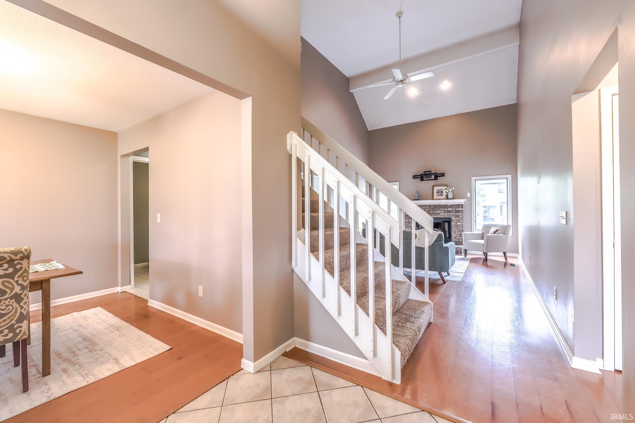 Photo 3 of 1735 Greythorn Drive