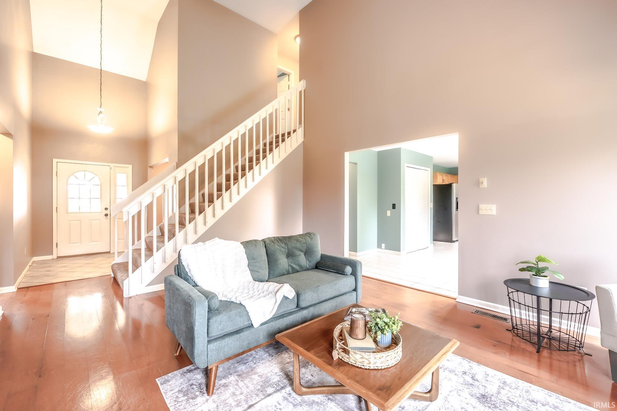 Photo 6 of 1735 Greythorn Drive