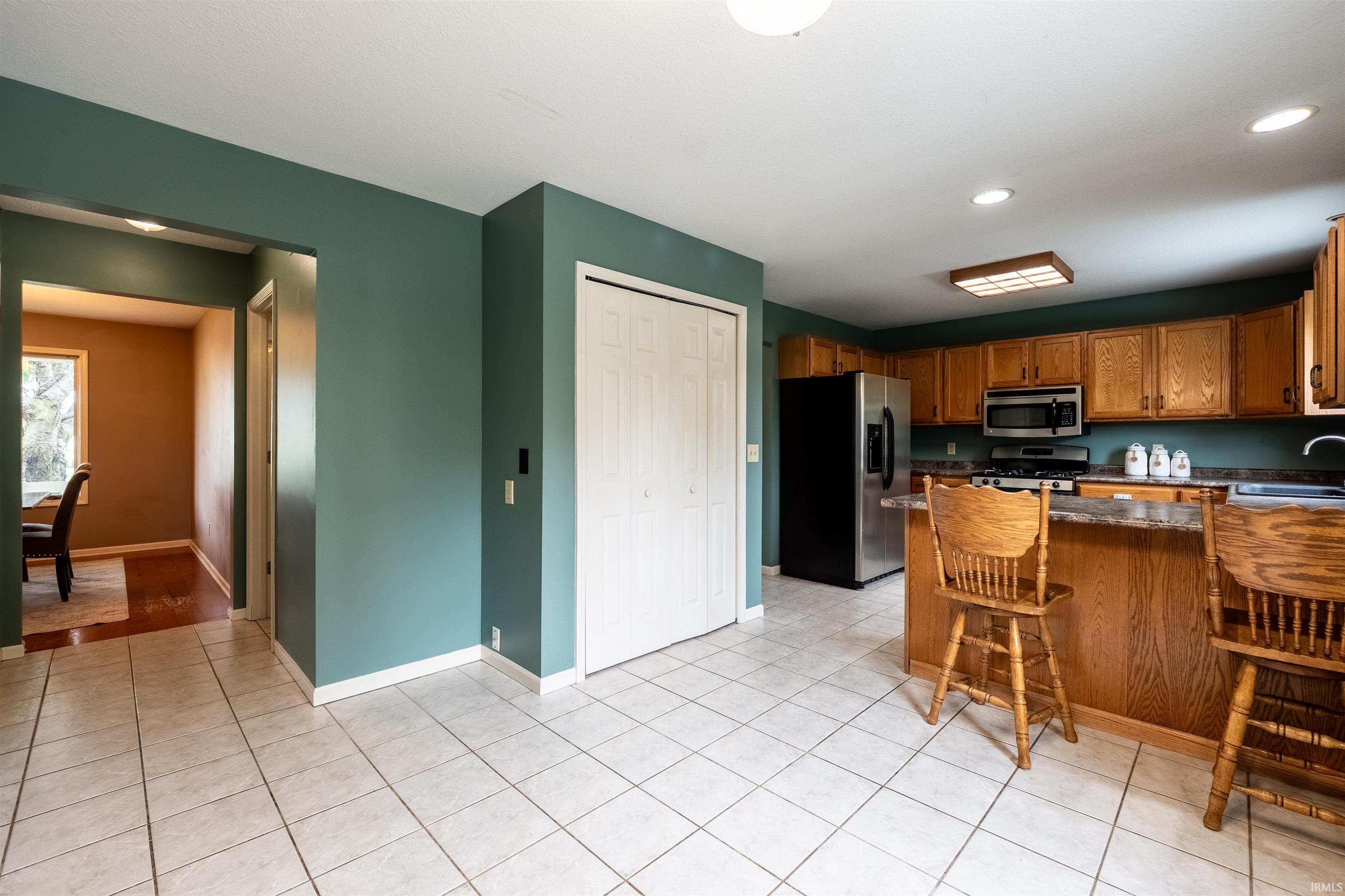 Photo 8 of 1735 Greythorn Drive