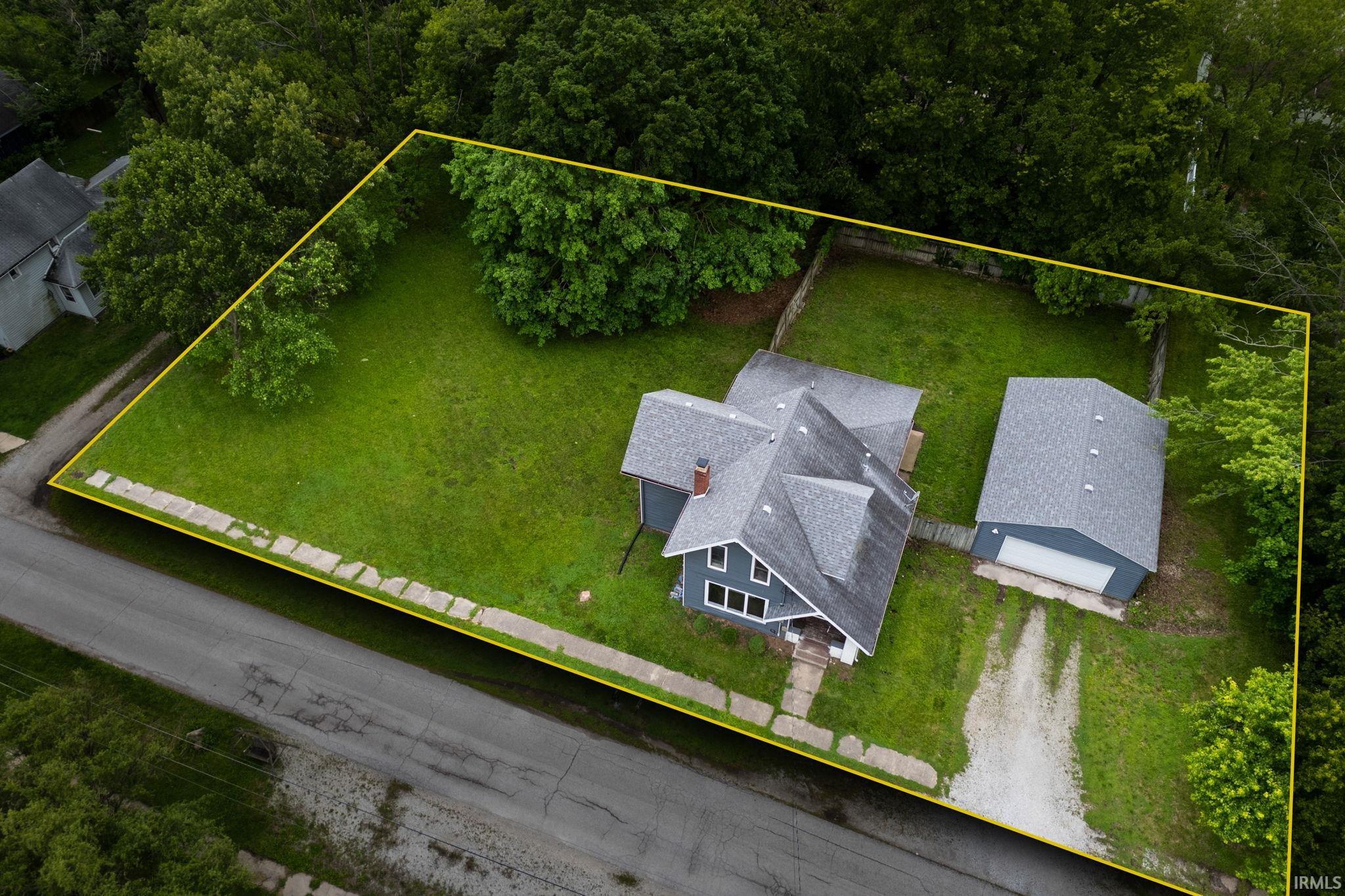 Homes for sale in Mulberry, IN | 18 S Willard St, Mulberry, IN 46058 | MLS# 202619404