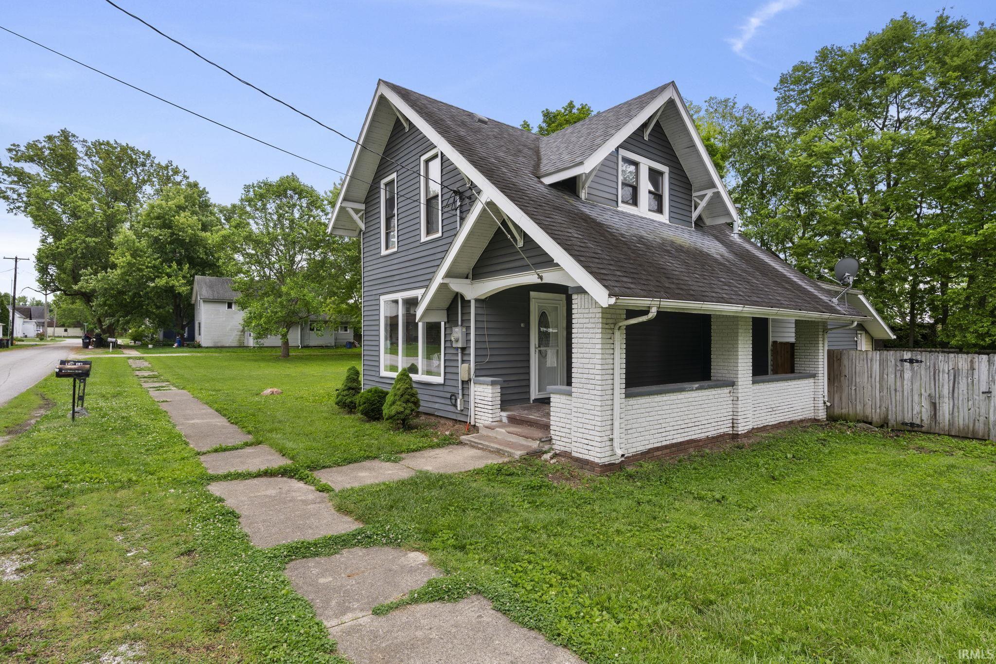 Homes for sale in Mulberry, IN | 18 S Willard St, Mulberry, IN 46058 | MLS# 202619404