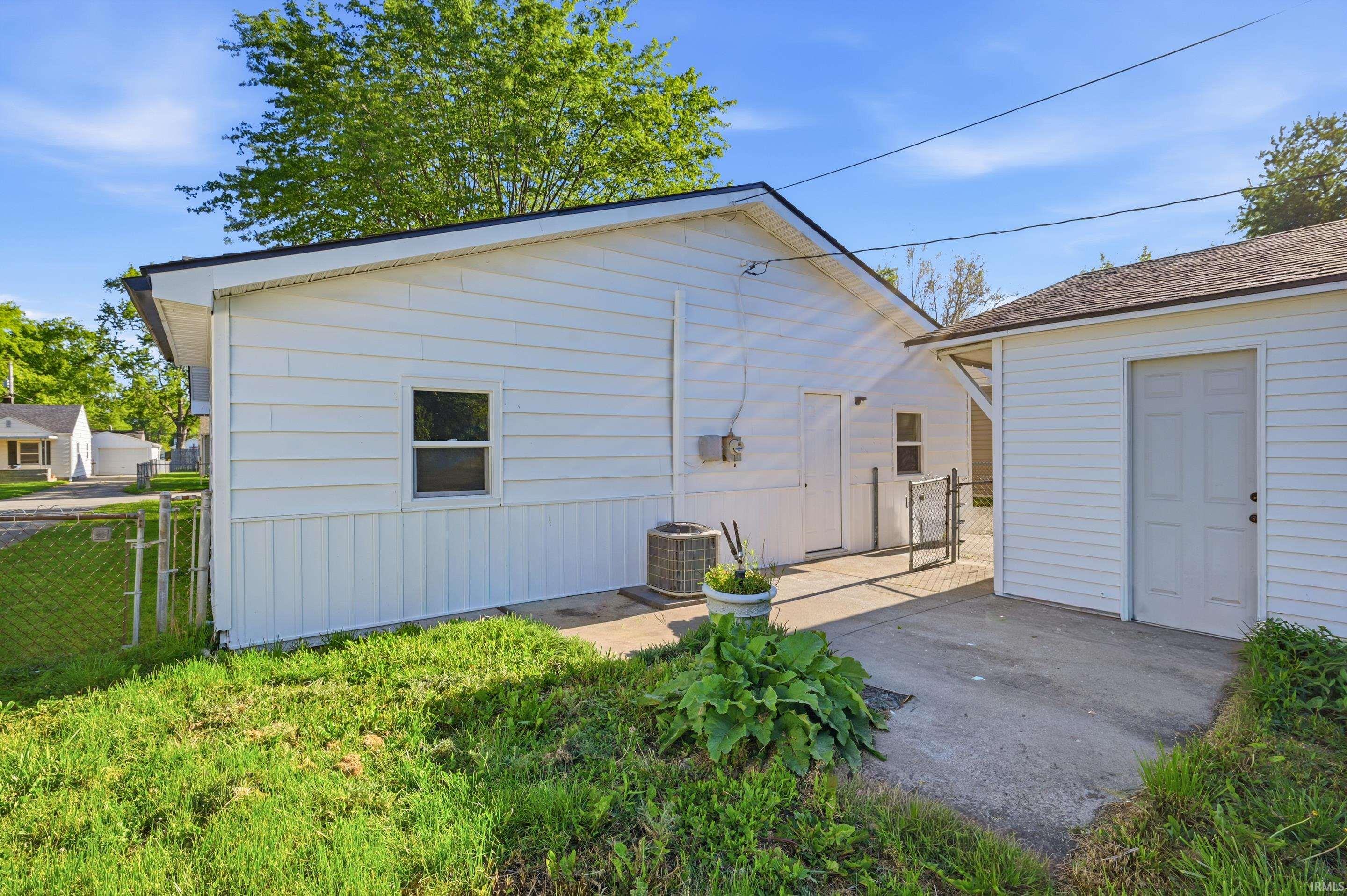 Property Photo 16