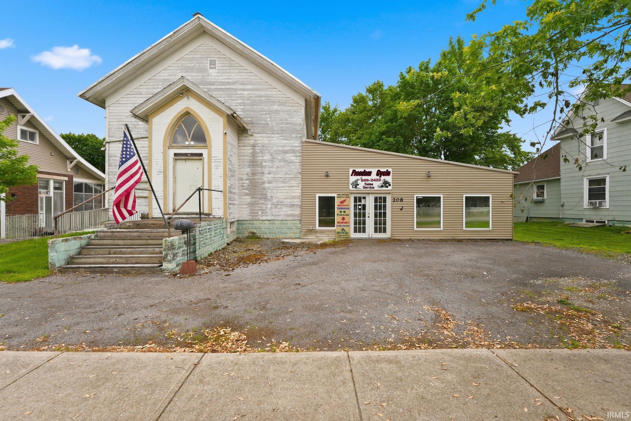 Photo 1 of 208 E Main Street