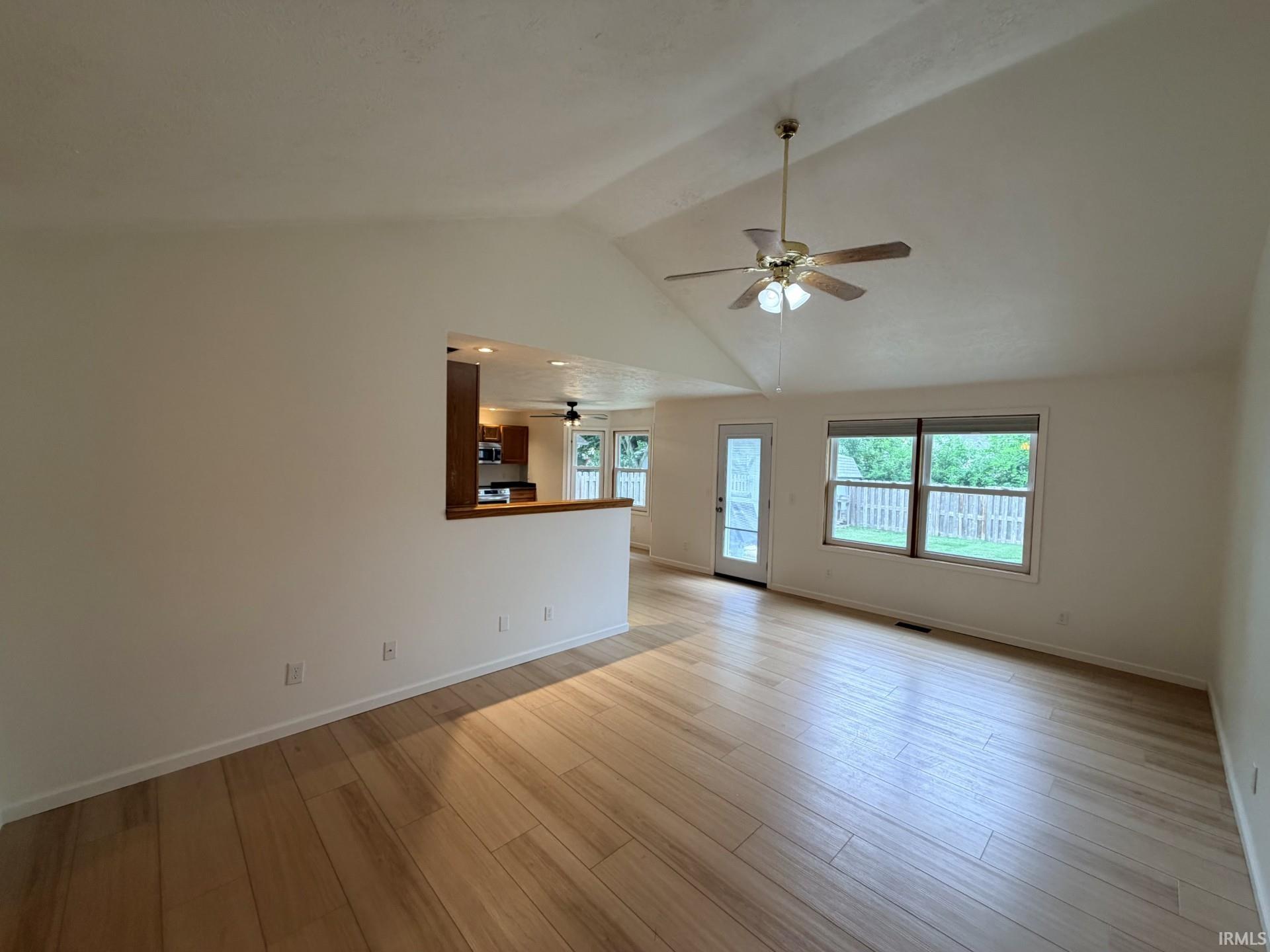 Homes for sale in Newburgh, IN | 4122 Hedgewood Ct, Newburgh, IN 47630 | MLS# 202619566
