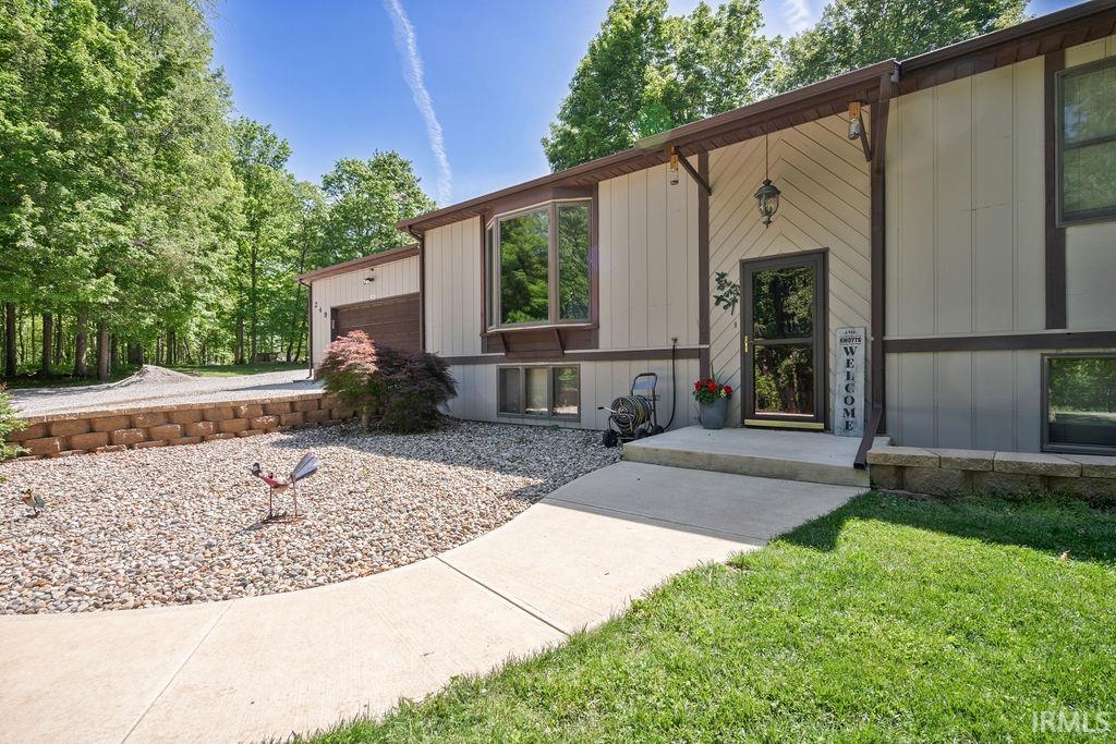 Photo 16 of 249 N Mississinewa Court