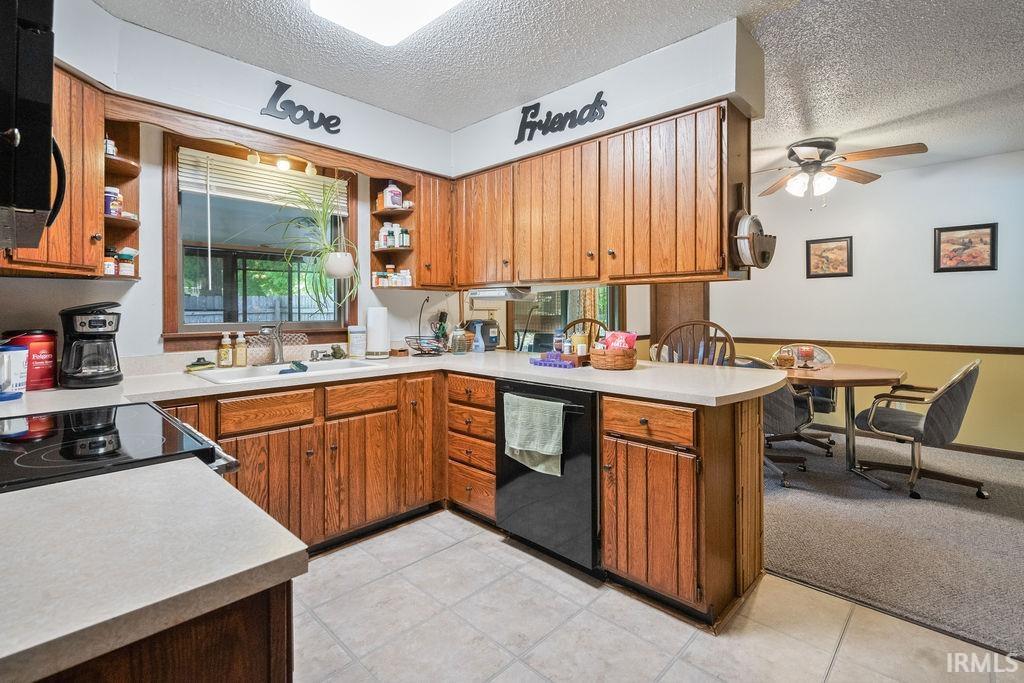Homes for sale in La Fontaine, IN | 249 N Mississiinewa Ct, La Fontaine, IN 46984 | MLS# 202619589