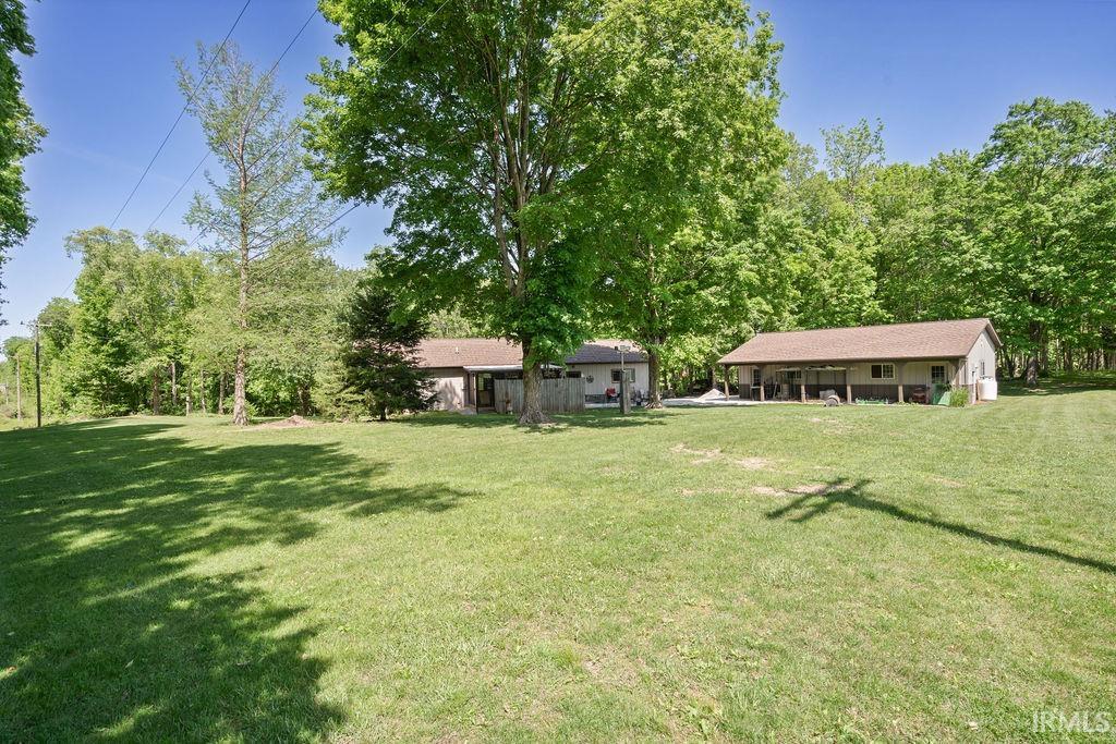 Photo 22 of 249 N Mississinewa Court