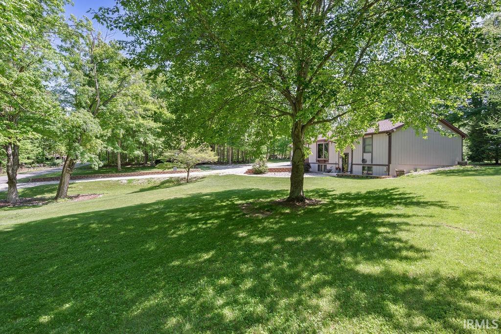 Photo 24 of 249 N Mississinewa Court