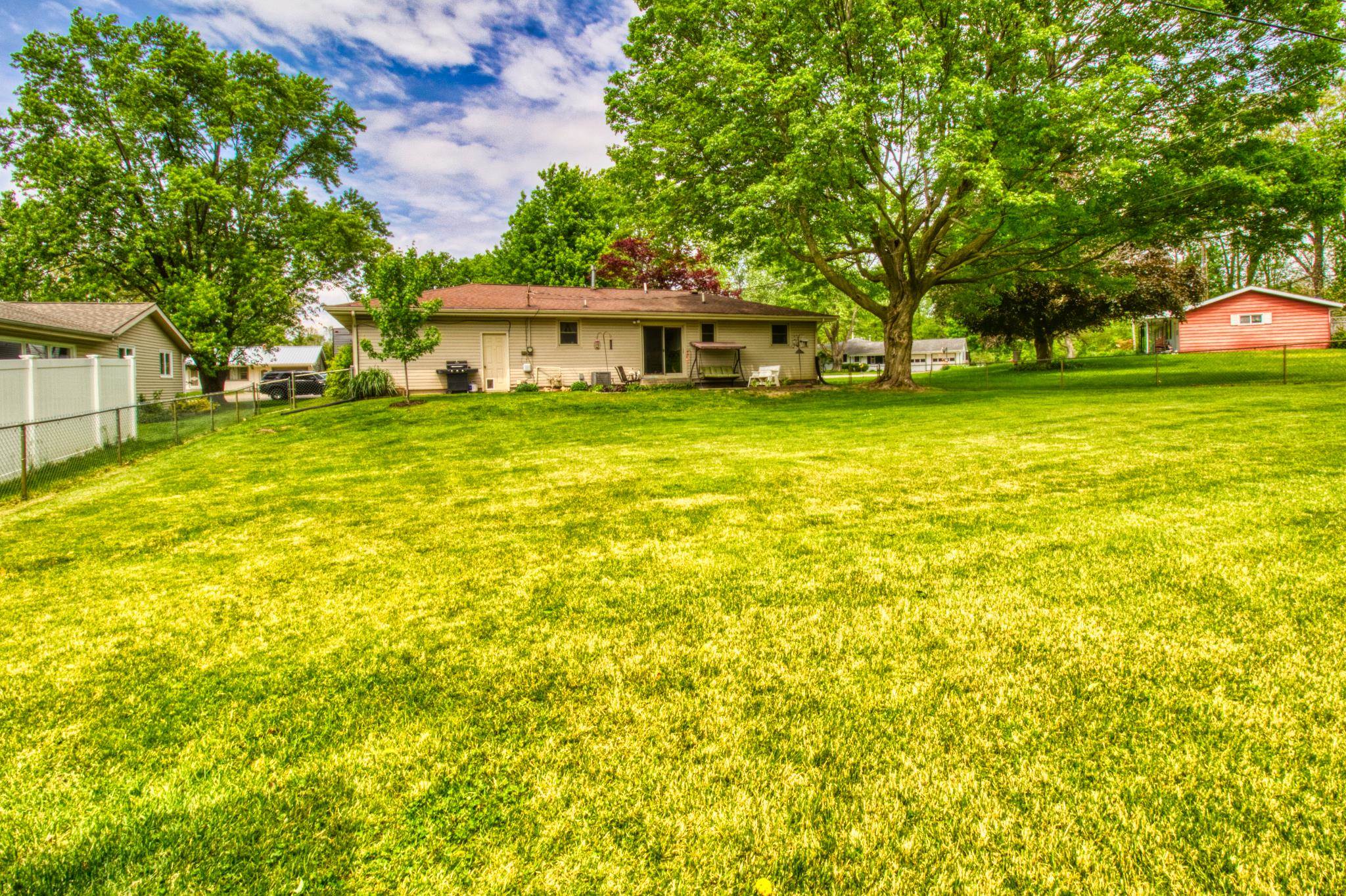Photo 31 of 19098 Sandy Drive