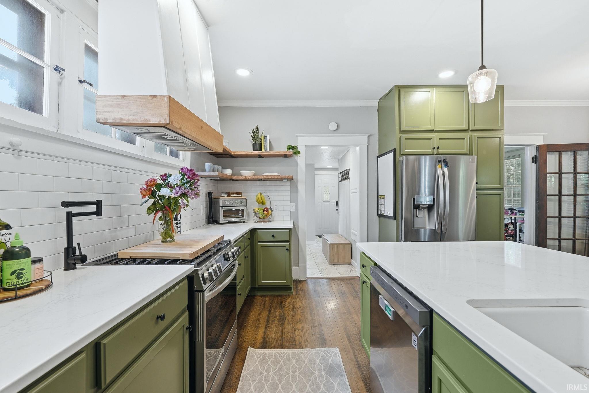 Photo 13 of 1115 W Washington Boulevard