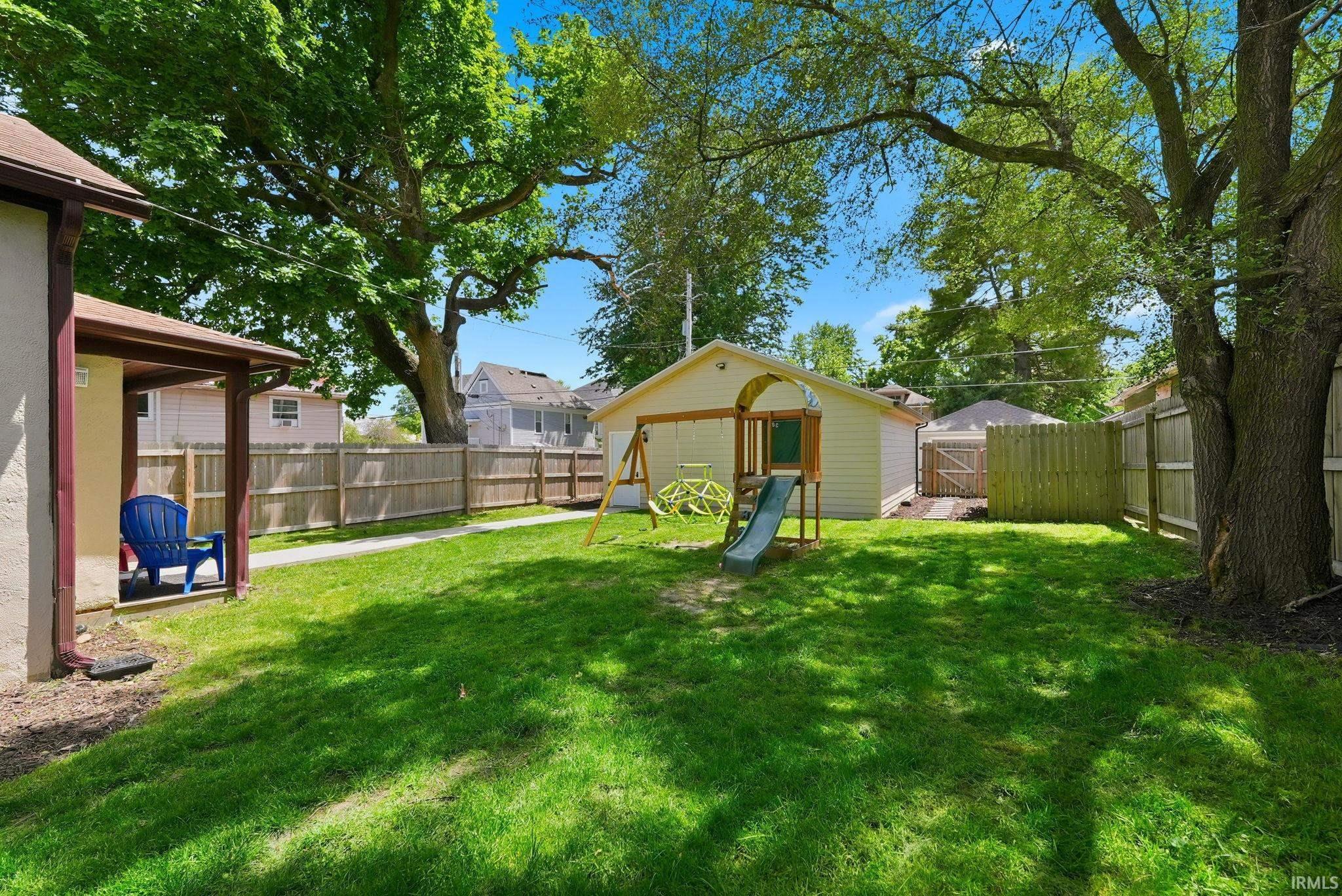 Photo 31 of 1115 W Washington Boulevard