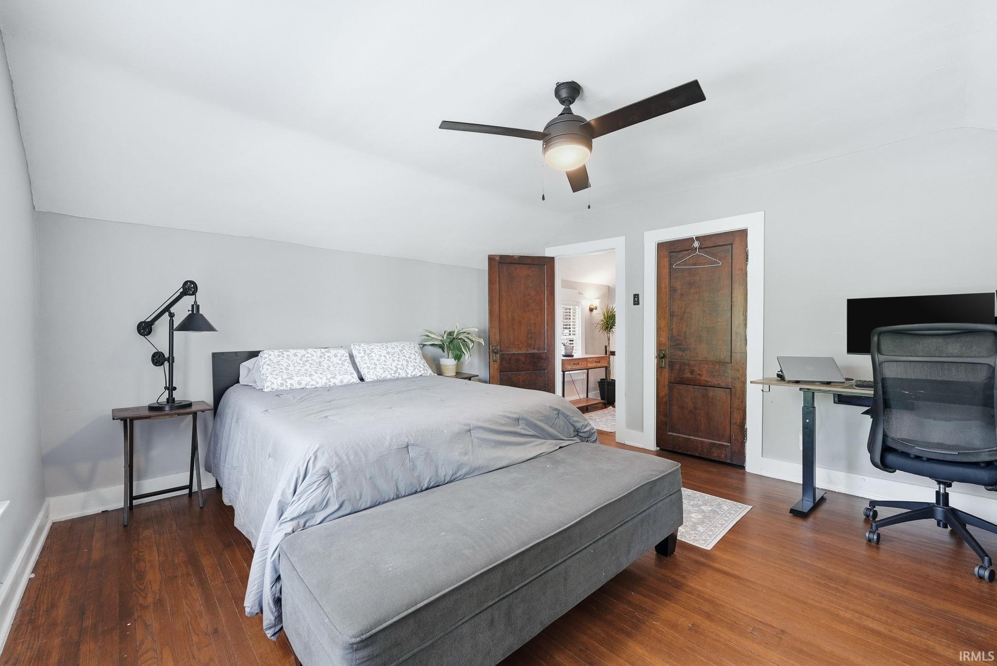 Photo 6 of 1115 W Washington Boulevard