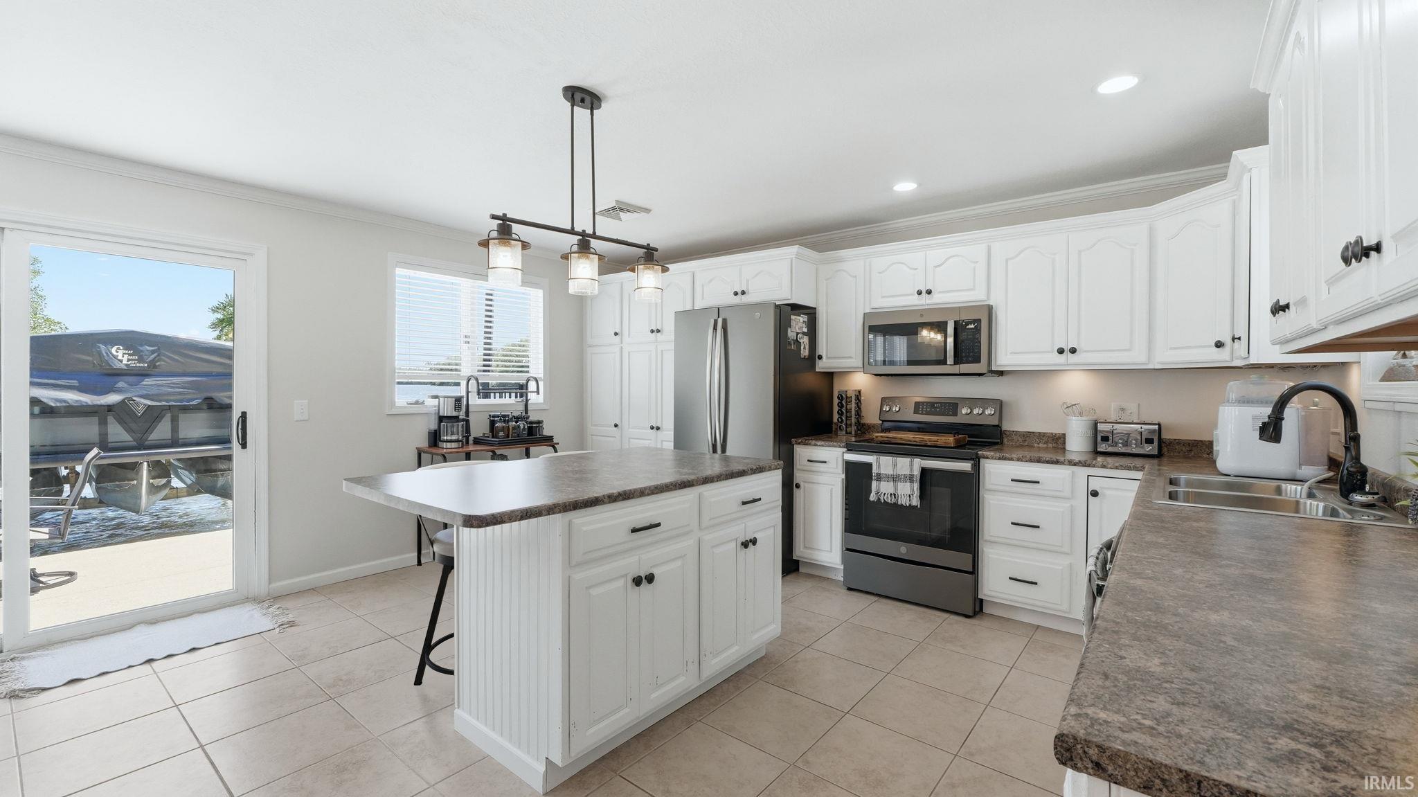 Photo 6 of 1420 N Shore Drive