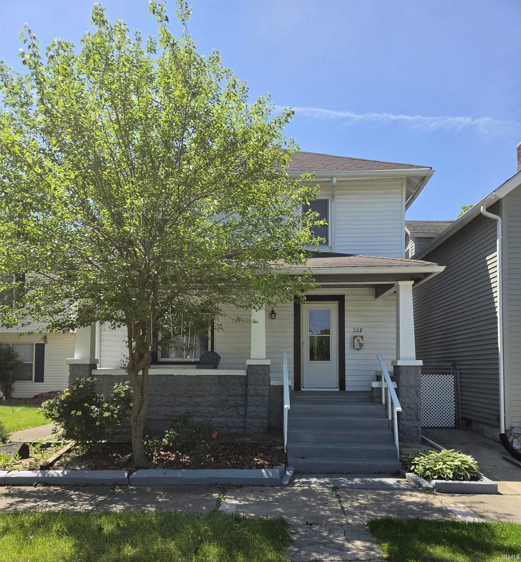 Photo 1 of 522 E Masterson Avenue