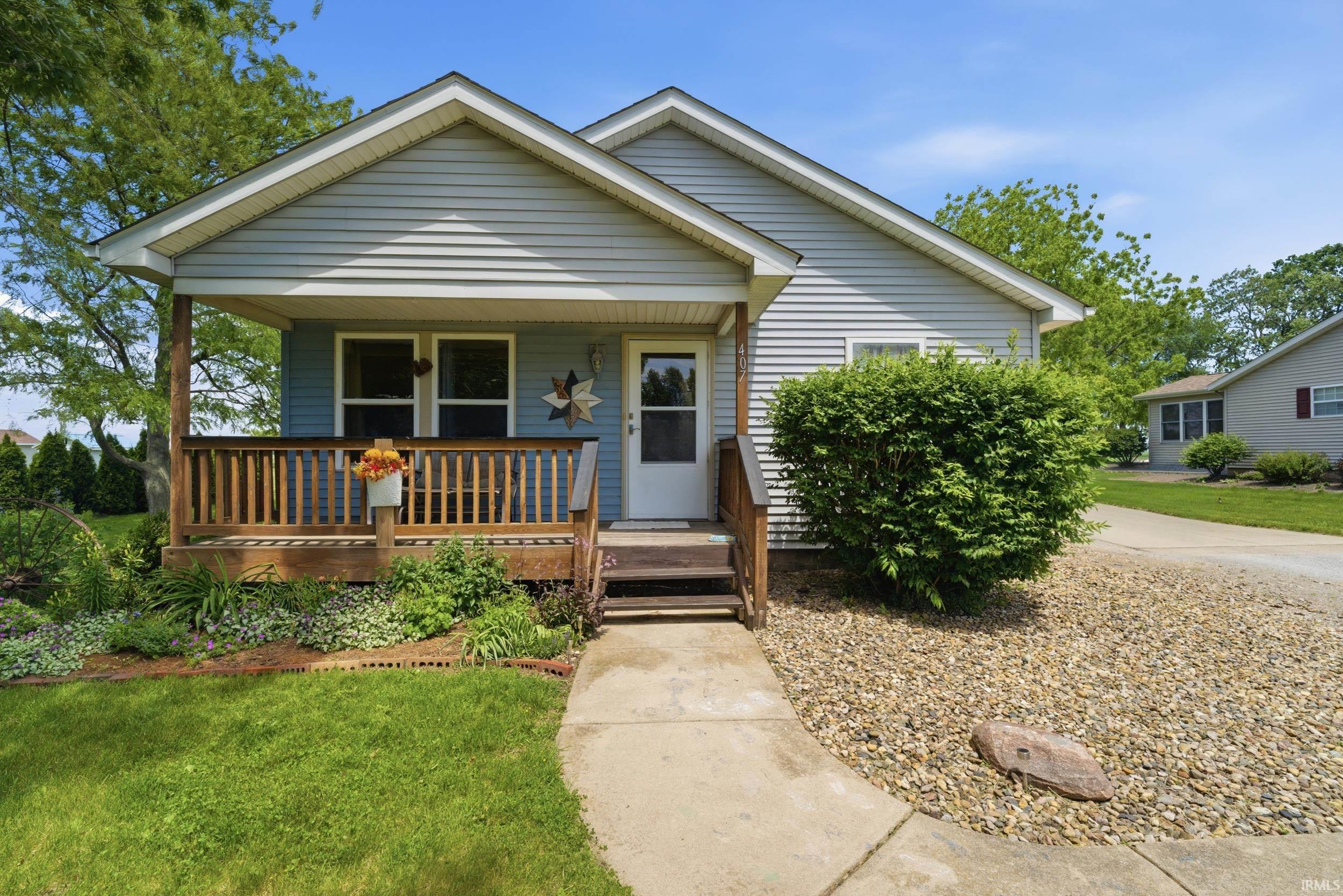 Homes for sale in Otterbein, IN | 407 E Briar St, Otterbein, IN 47970 | MLS# 202619748