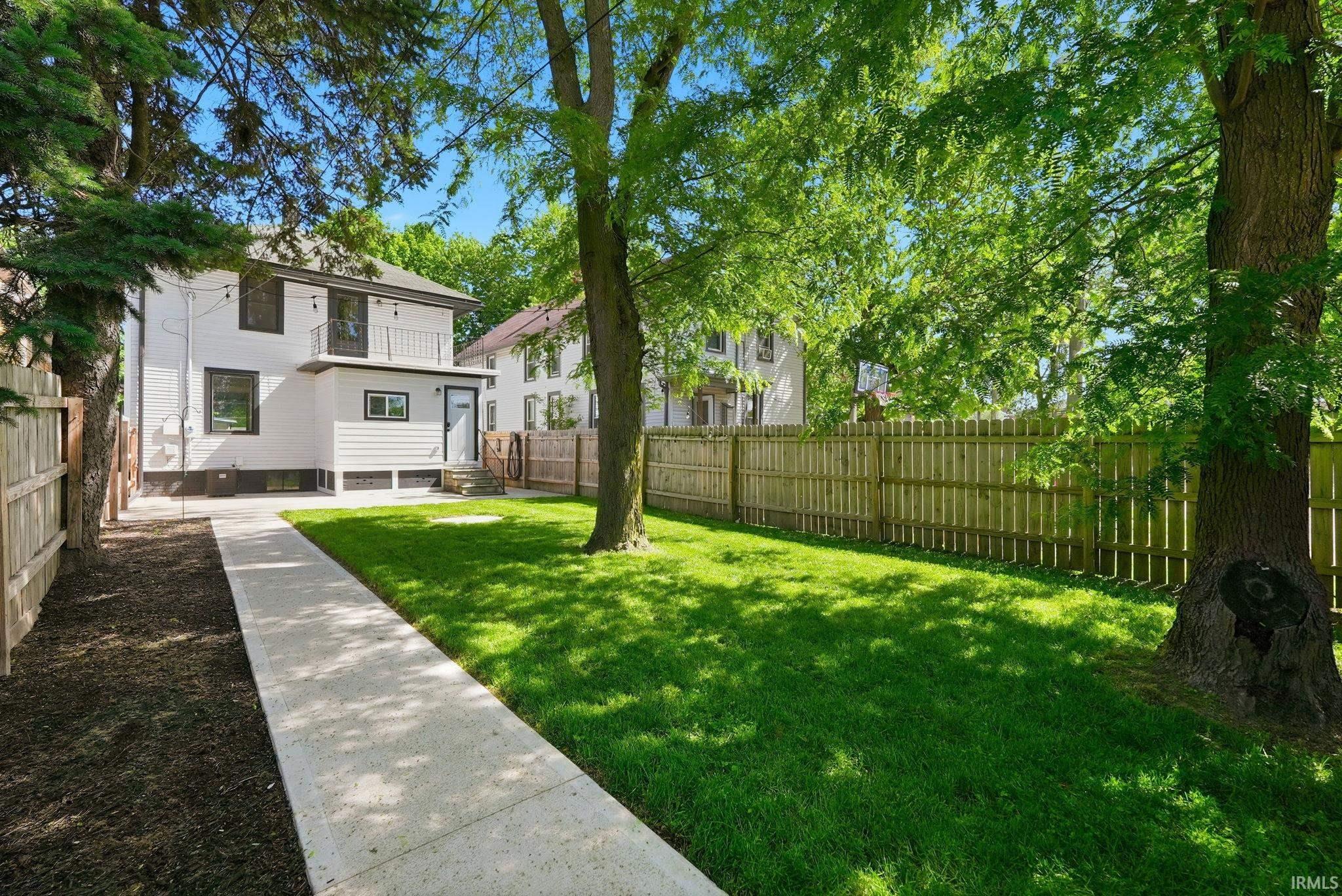 Photo 33 of 1101 Stophlet Street
