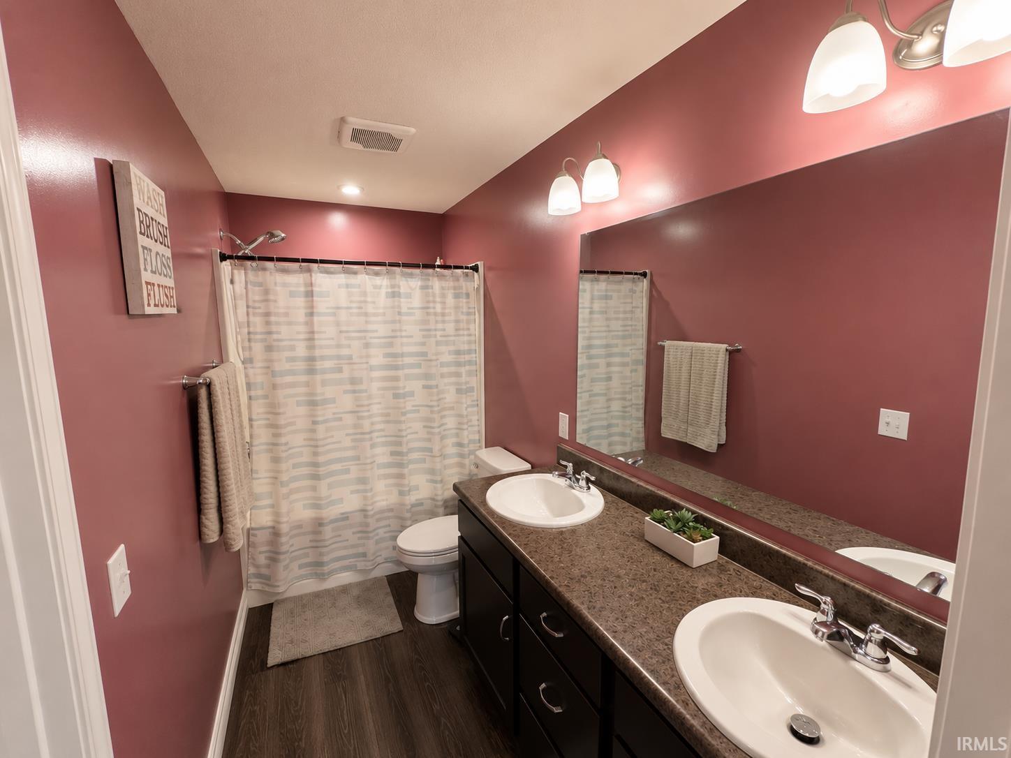 Photo 10 of 1112 Mayrock Drive