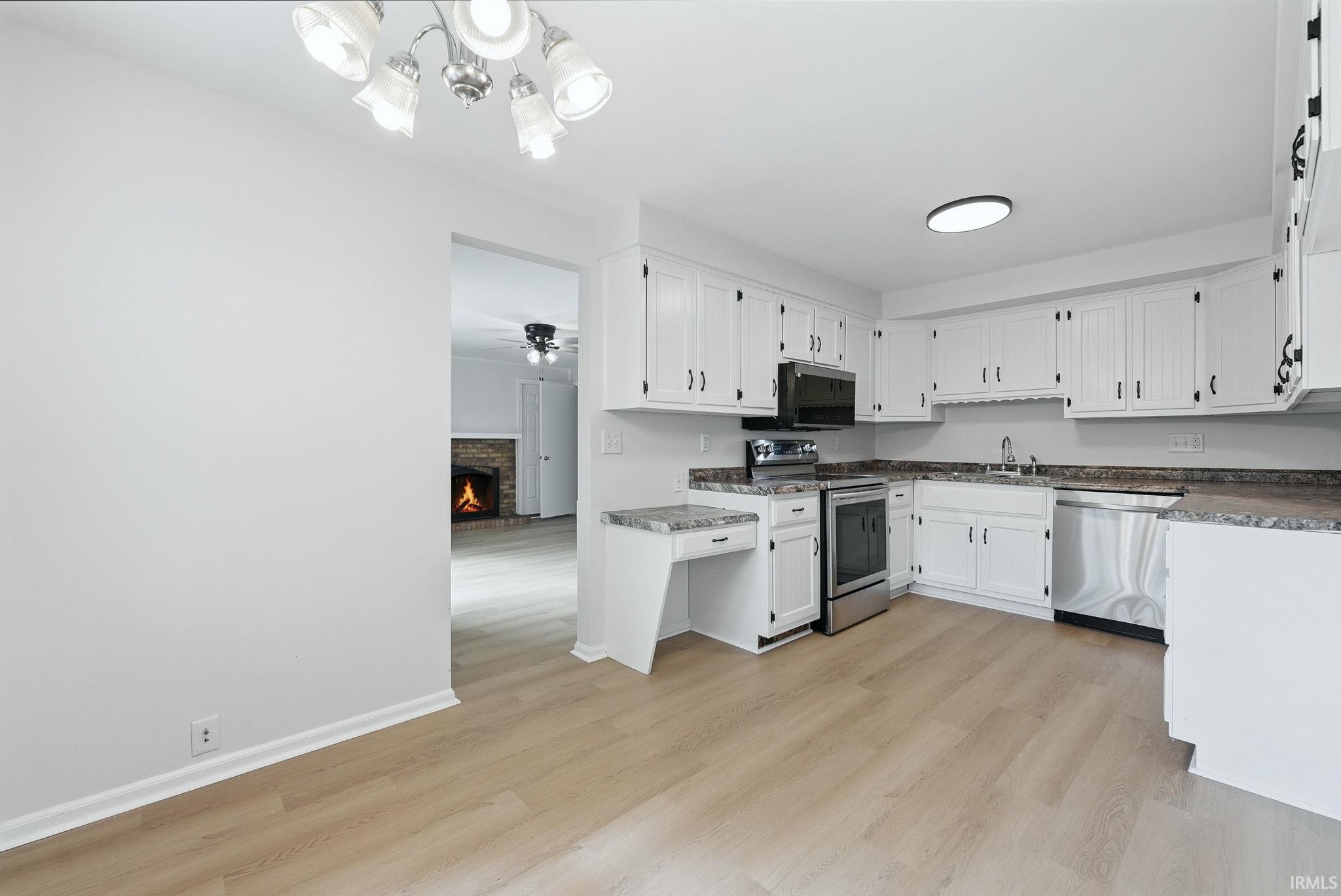 Photo 14 of 7611 Dunleith Court