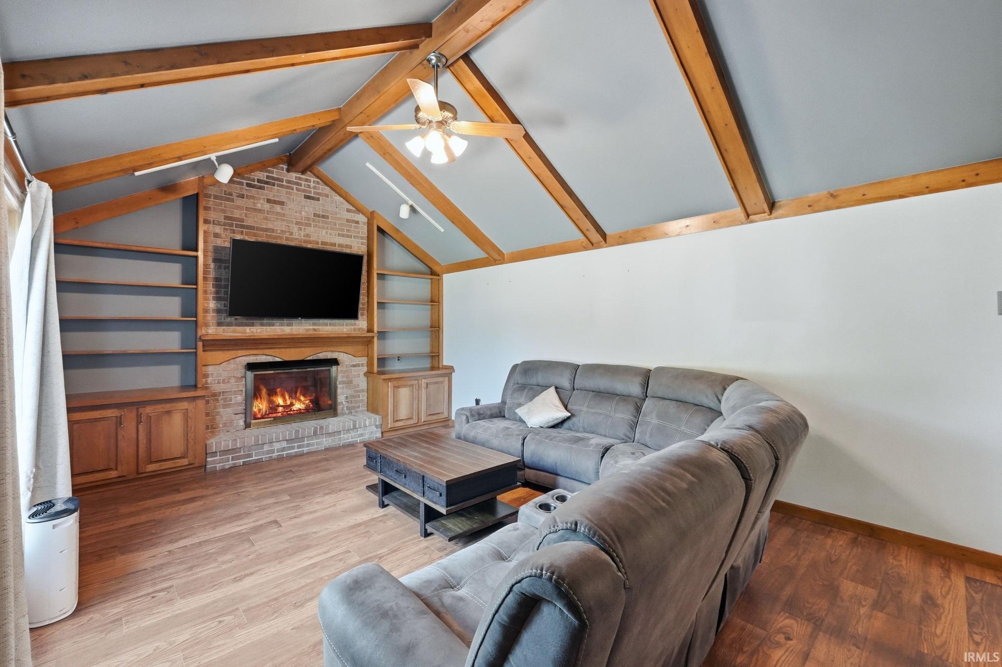Photo 10 of 5715 Kinlock Place