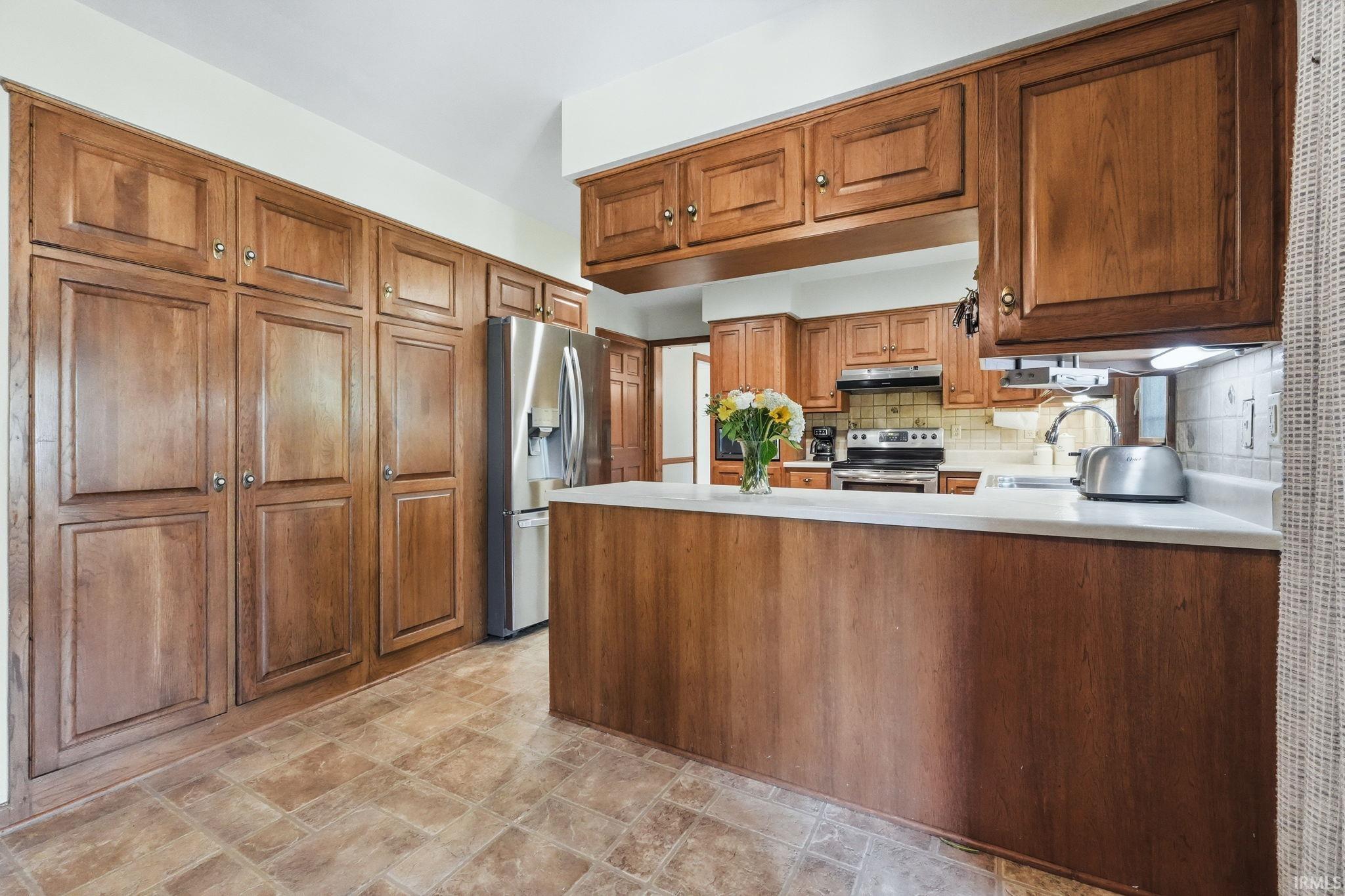Photo 14 of 5715 Kinlock Place