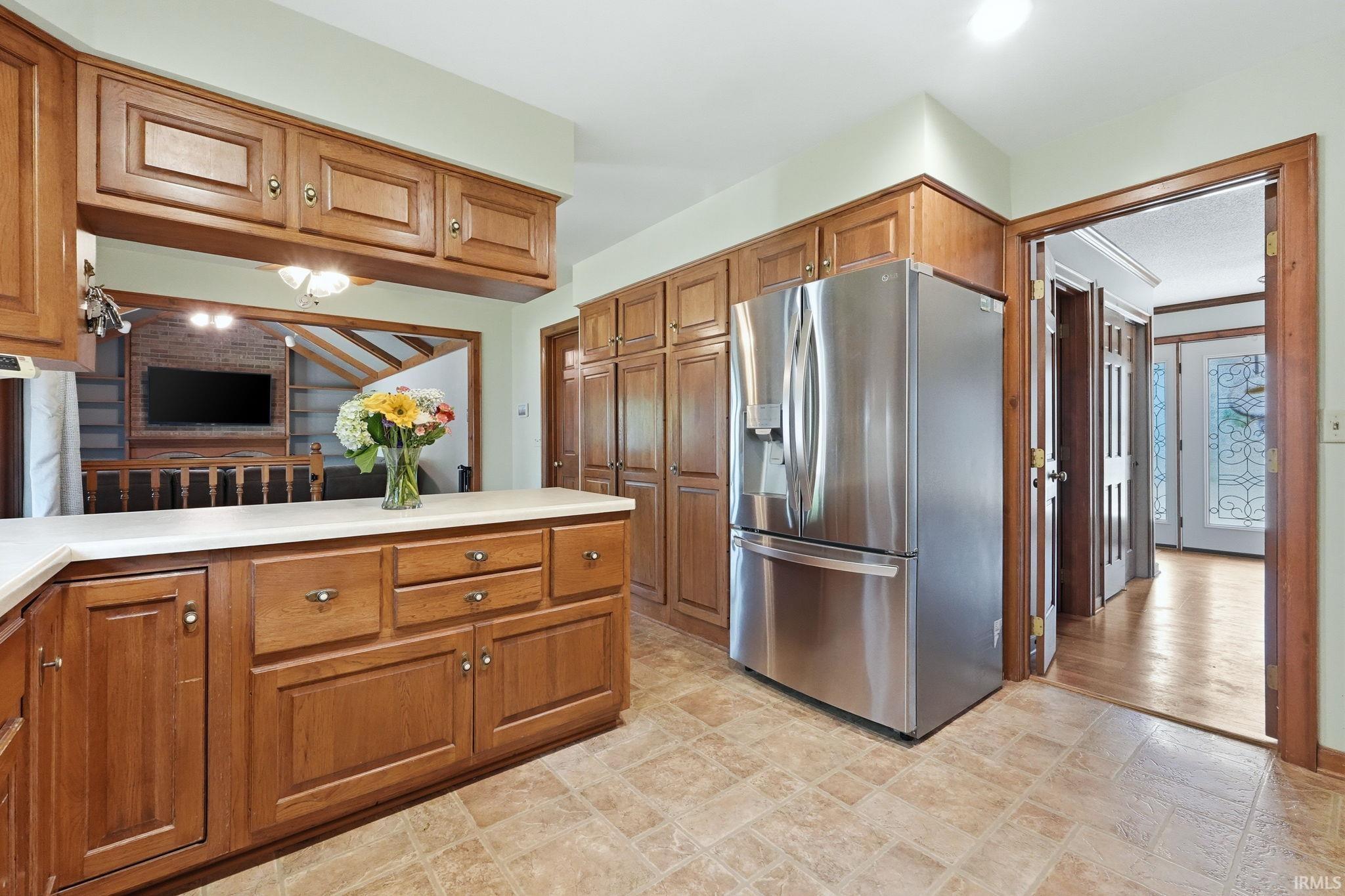 Photo 17 of 5715 Kinlock Place