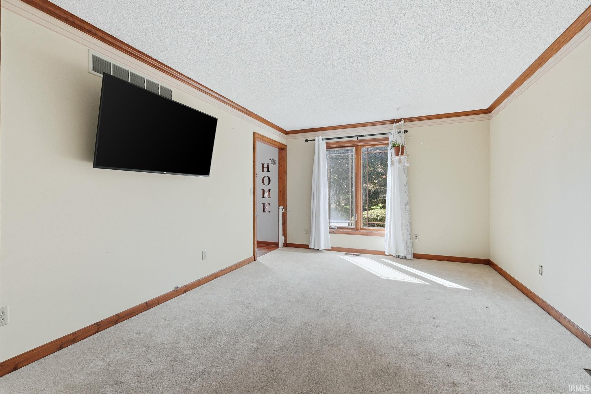 Photo 8 of 5715 Kinlock Place