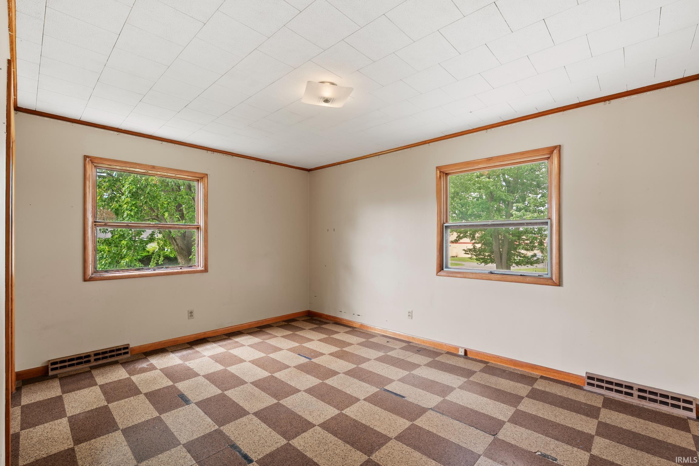 Photo 18 of 303 N Roosevelt Street