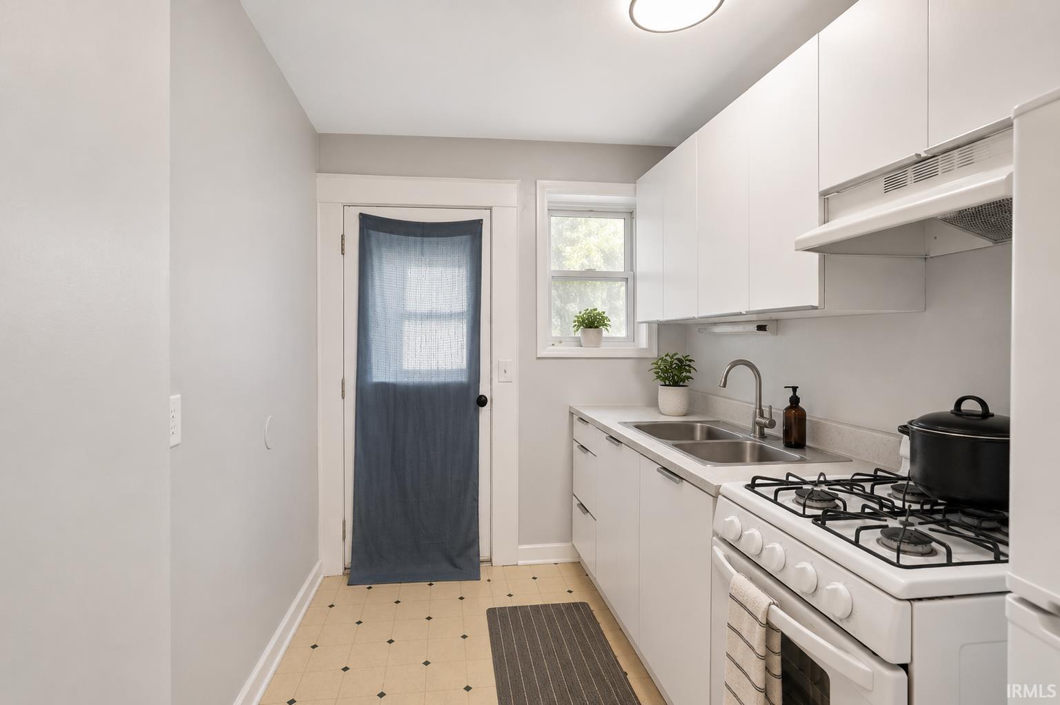 Photo 20 of 316 S Washington Street